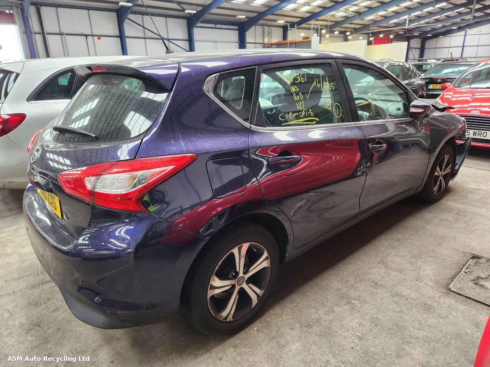 View Auto part Nissan Pulsar 2015 5 Door Hatchback Breaking