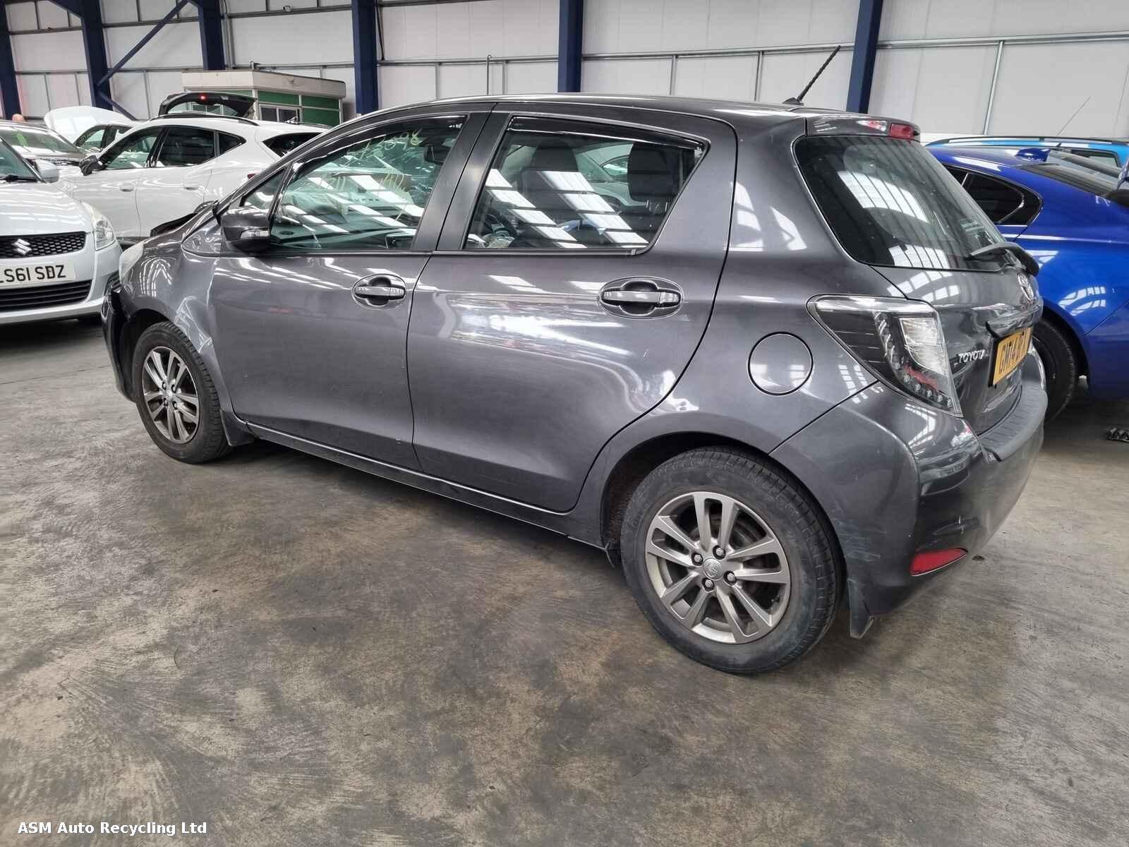 View Auto part Toyota Yaris 2014 5 Door Hatchback Breaking