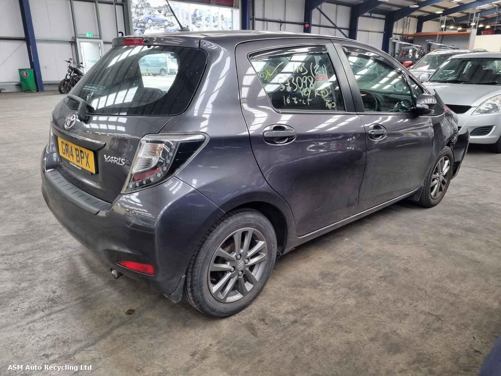 View Auto part Toyota Yaris 2014 5 Door Hatchback Breaking
