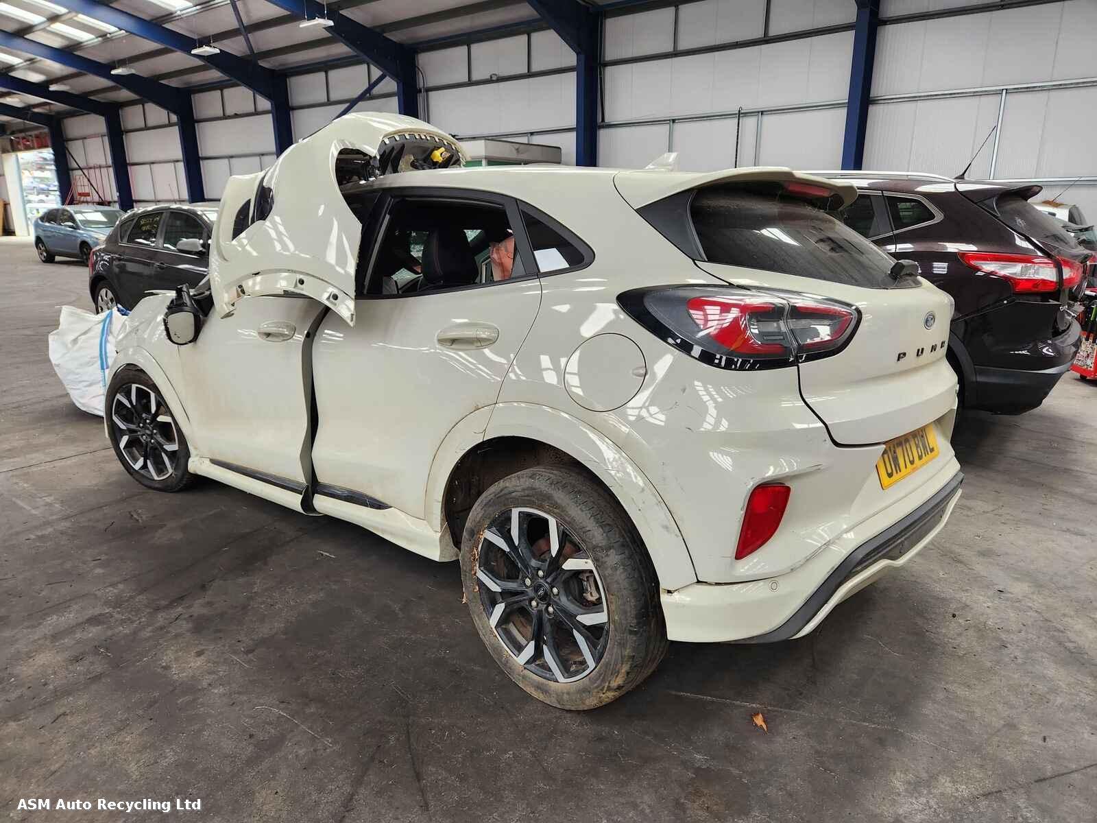 View Auto part Ford Puma 2021 5 Door Hatchback Breaking