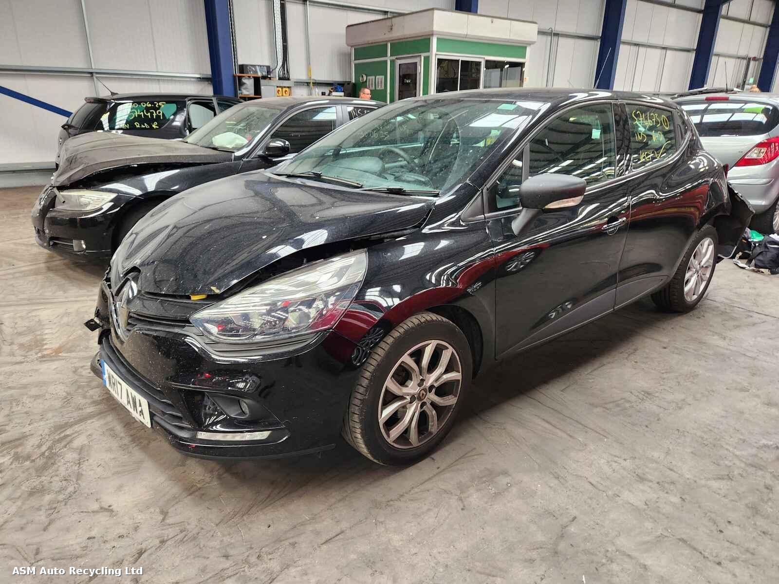 View Auto part Renault Clio 2017 5 Door Hatchback Breaking