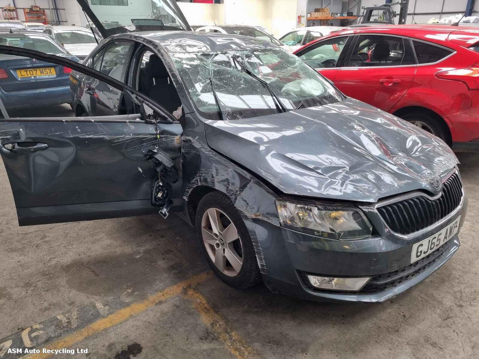 Image for a Skoda Octavia 2015 5 Door Hatchback Breaking