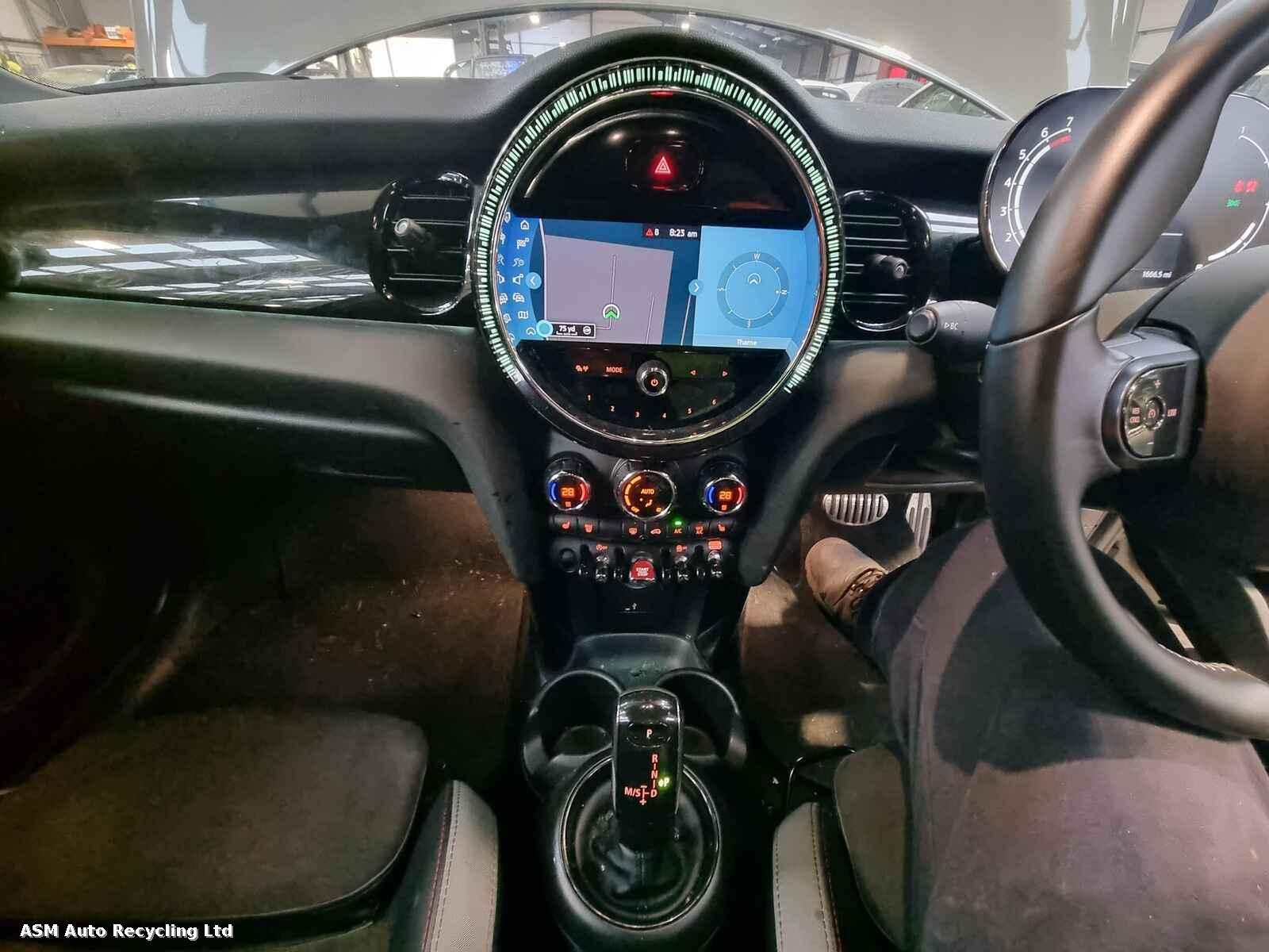 View Auto part Mini (bmw) Mini 2021 5 Door Hatchback Breaking