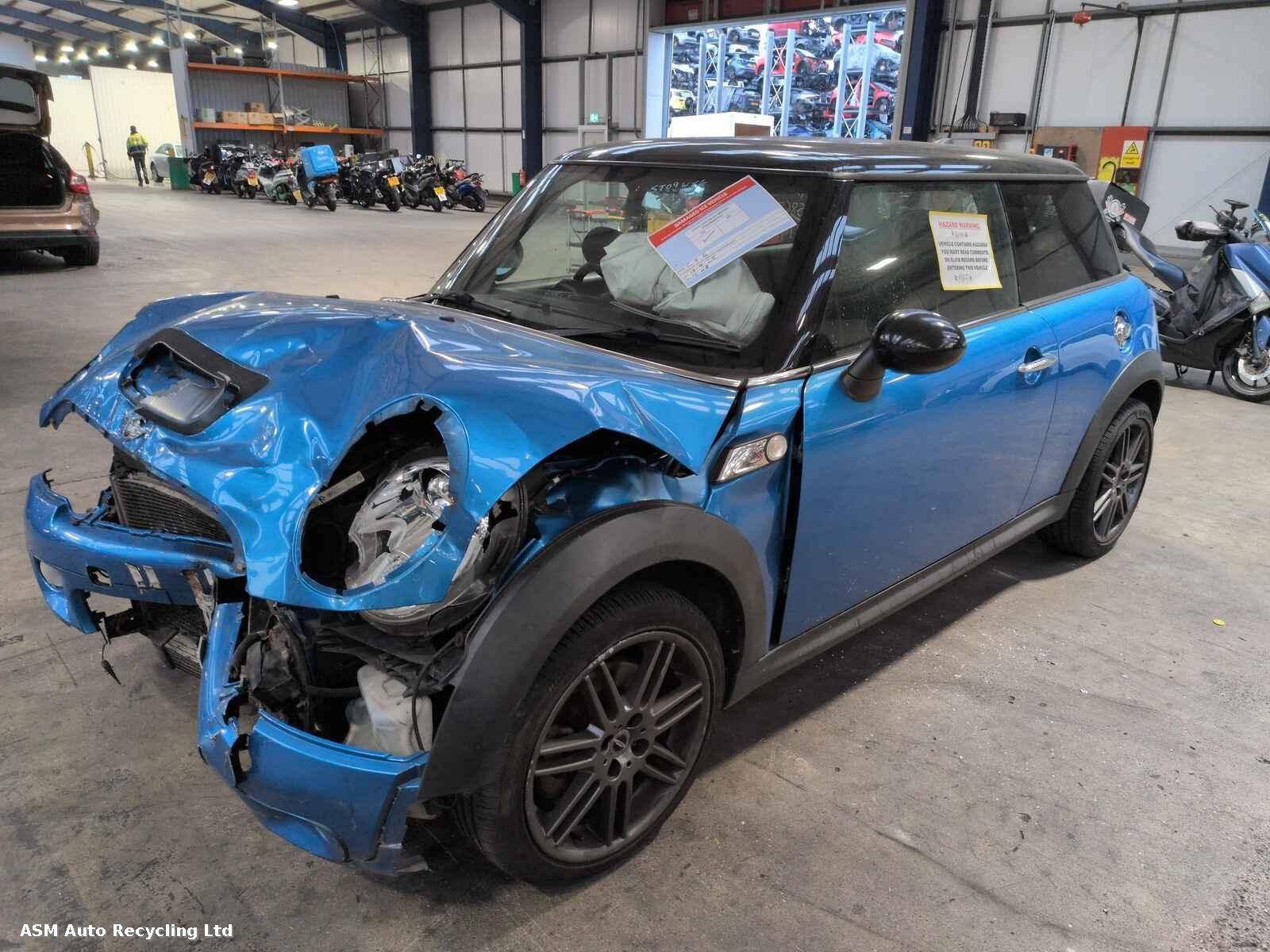 Mini (bmw) Mini 2009 3 Door Hatchback Breaking View Auto part Mini (bmw) Mini 2009 3 Door Hatchback Breaking