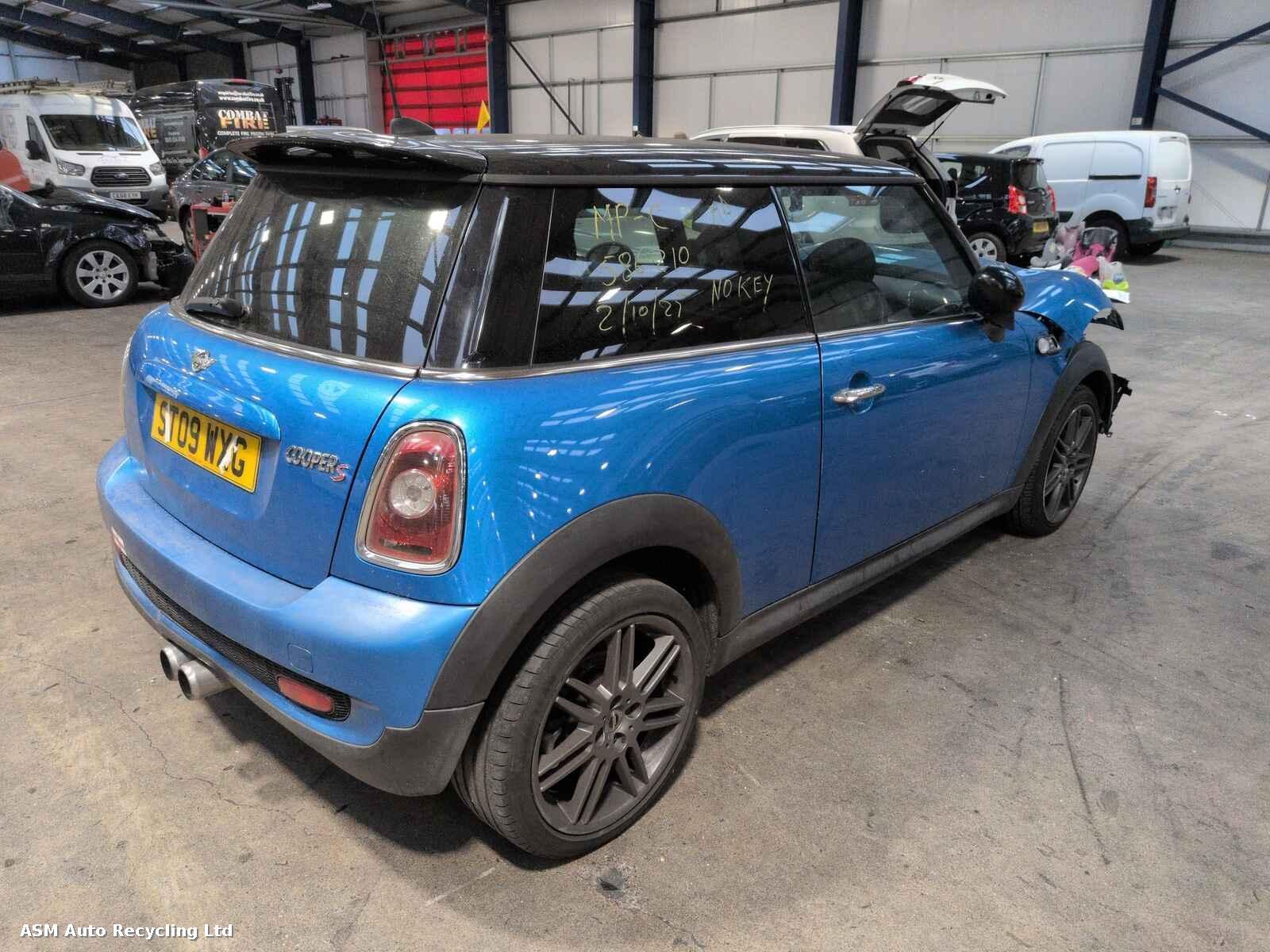 Mini (bmw) Mini 2009 3 Door Hatchback Breaking View Auto part Mini (bmw) Mini 2009 3 Door Hatchback Breaking