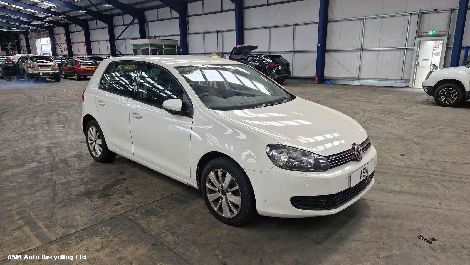 Image for a Volkswagen Golf 2011 5 Door Hatchback Breaking