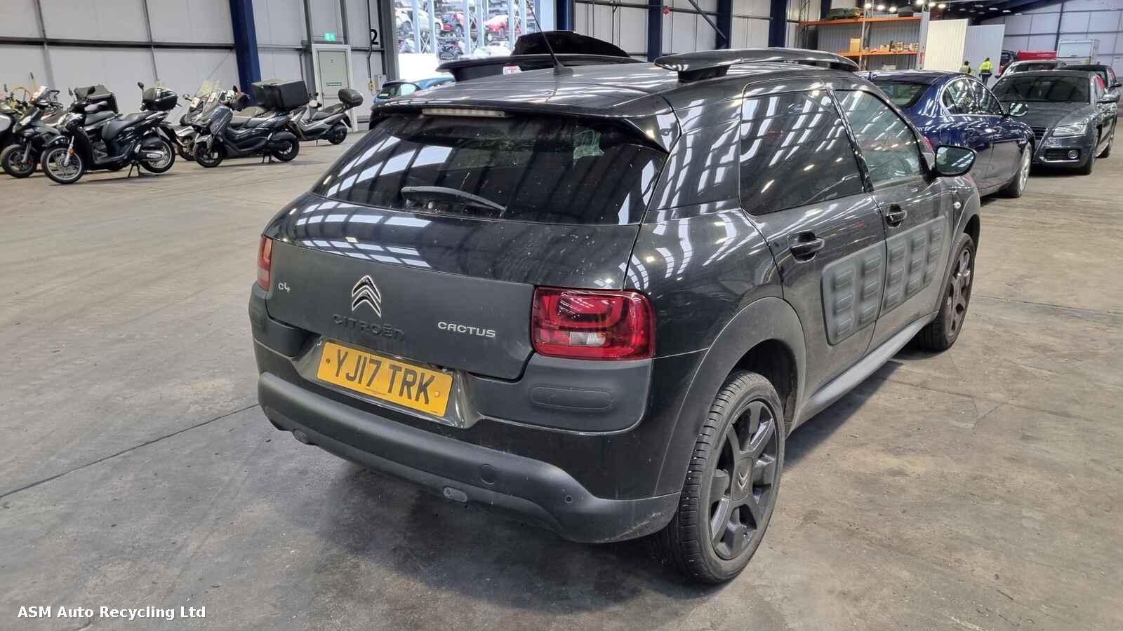 View Auto part Citroen C4 Cactus 2017 5 Door Hatchback Breaking