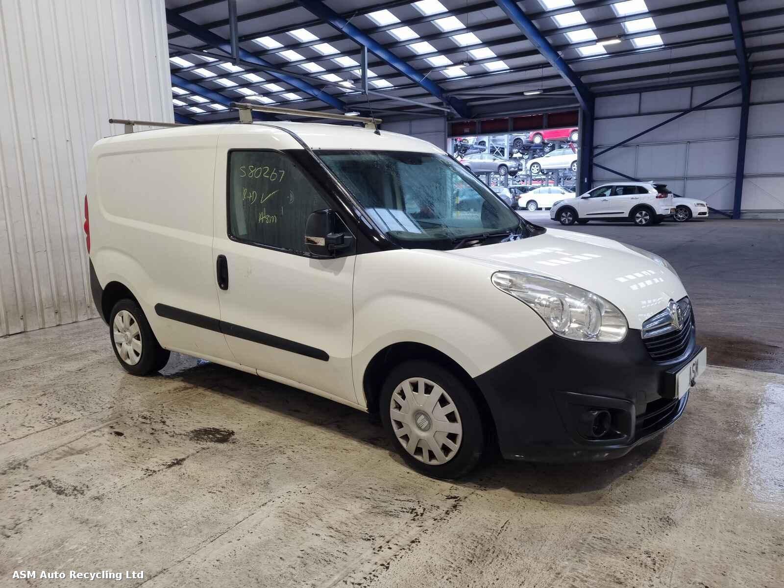 Image for a Vauxhall Combo 2013 Unknown Van Breaking