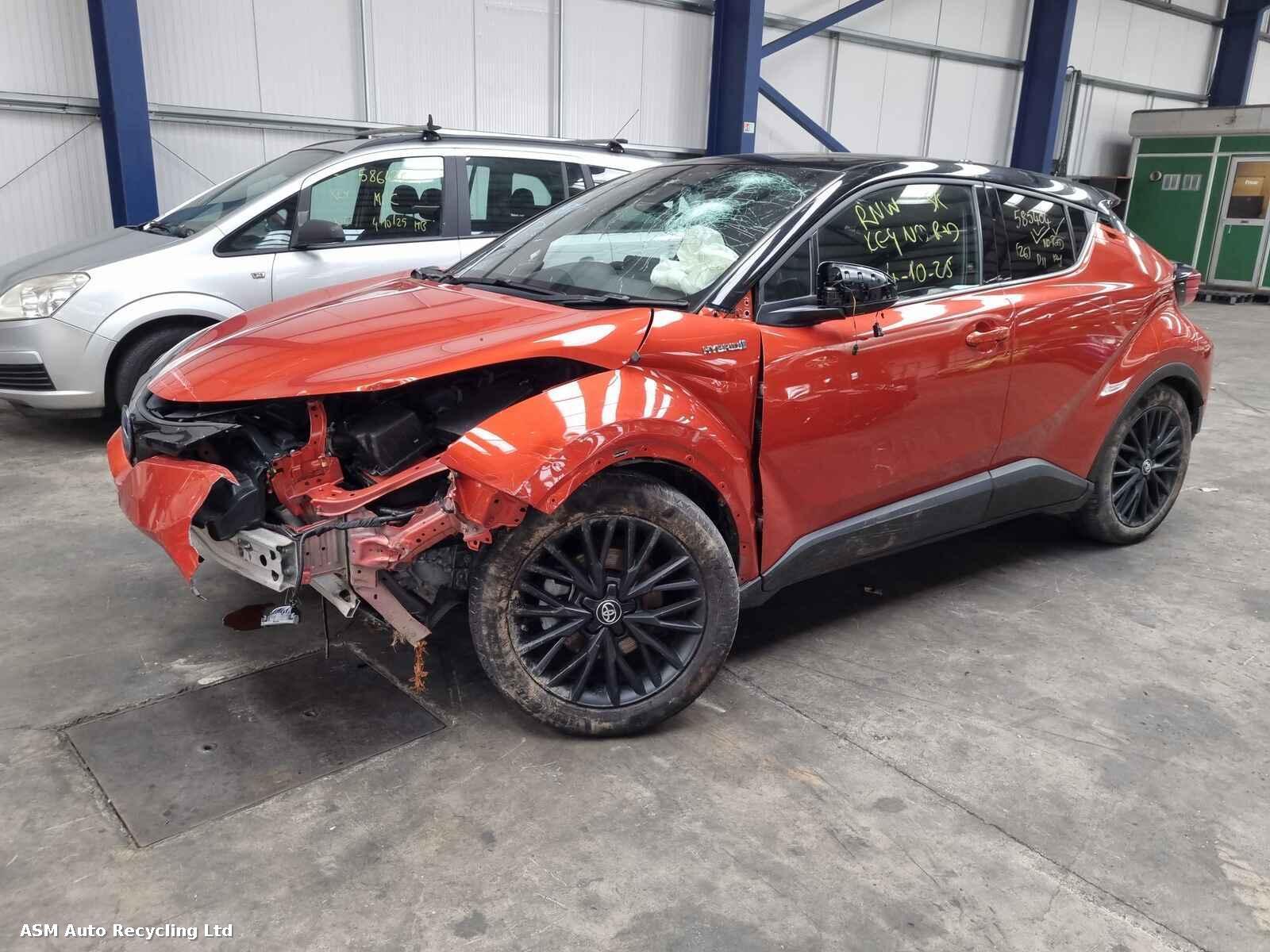 View Auto part Toyota C-hr 2020 5 Door Hatchback Breaking