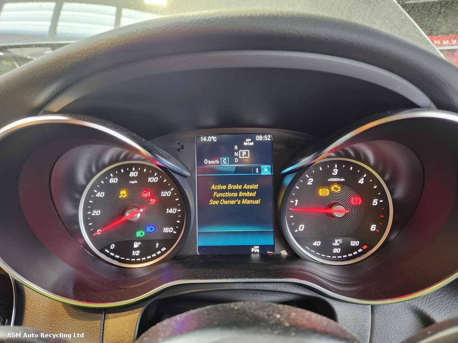 Mercedes Glc 2020 5 Door Estate Breaking View Auto part Mercedes Glc 2020 5 Door Estate Breaking