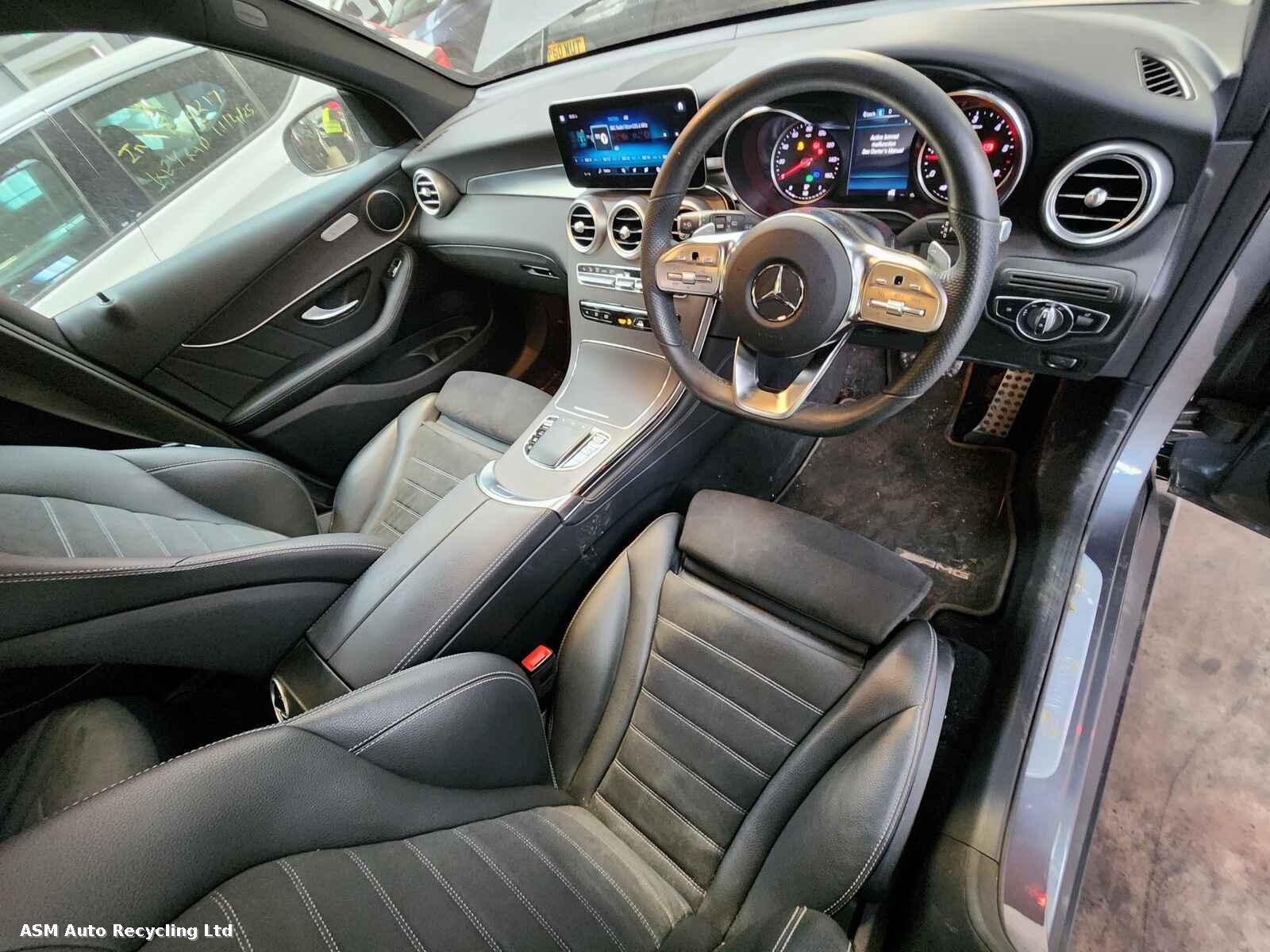 Mercedes Glc 2020 5 Door Estate Breaking View Auto part Mercedes Glc 2020 5 Door Estate Breaking