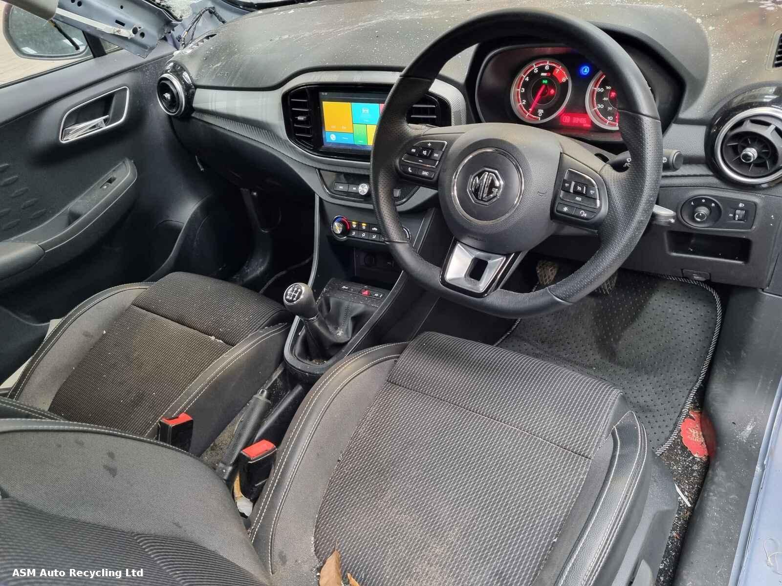 View Auto part Mg Mg3 2023 5 Door Hatchback Breaking