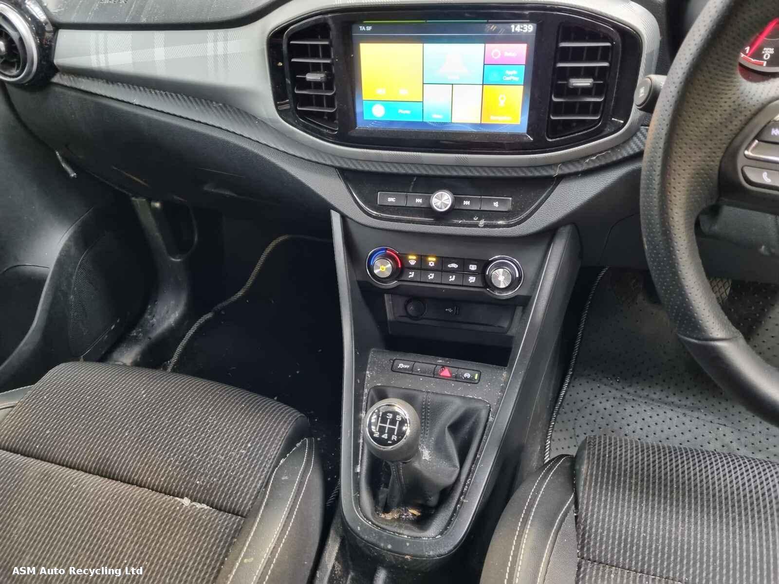 View Auto part Mg Mg3 2023 5 Door Hatchback Breaking