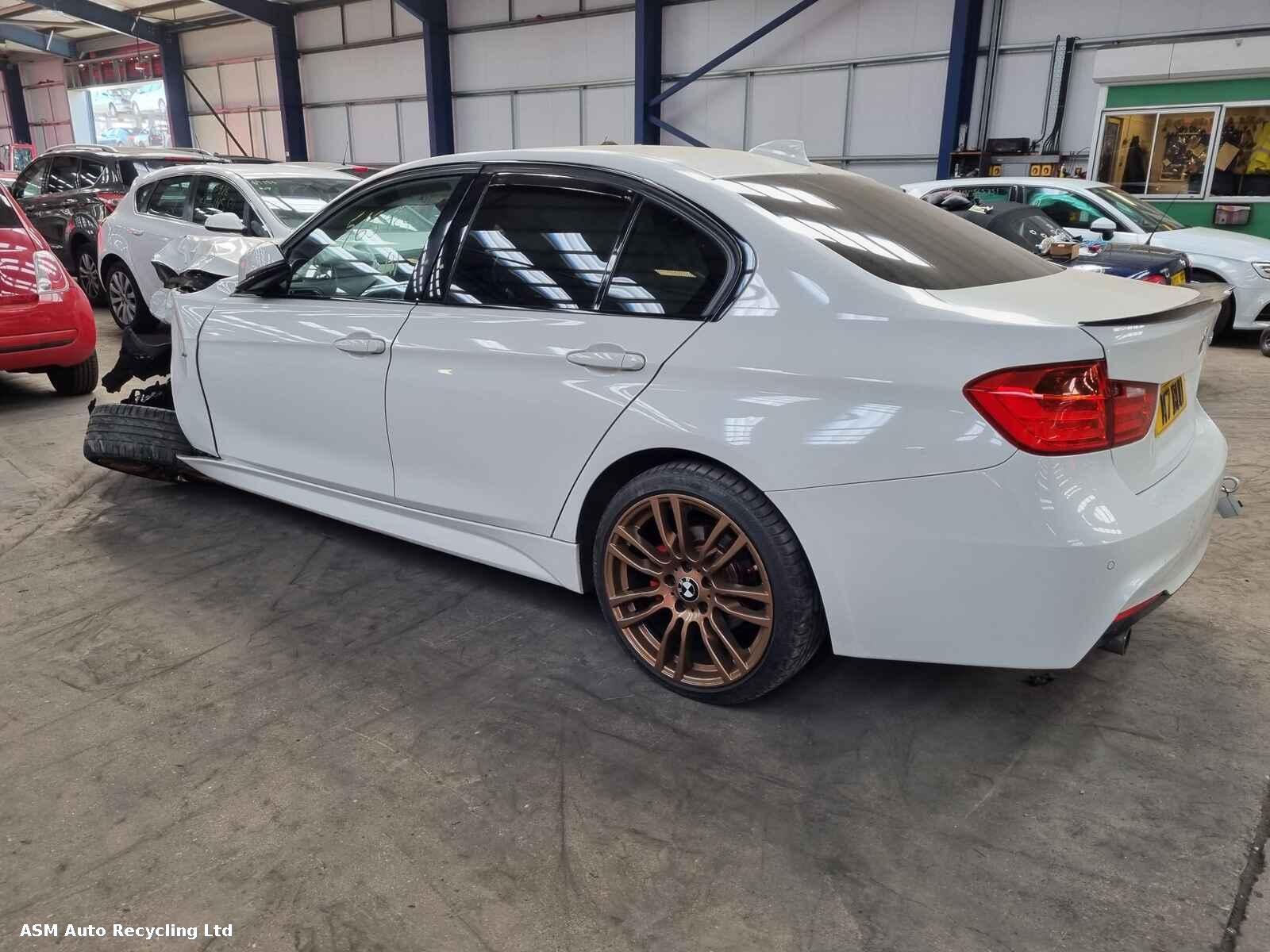 View Auto part Bmw 3 Series 2014 4 Door Saloon Breaking