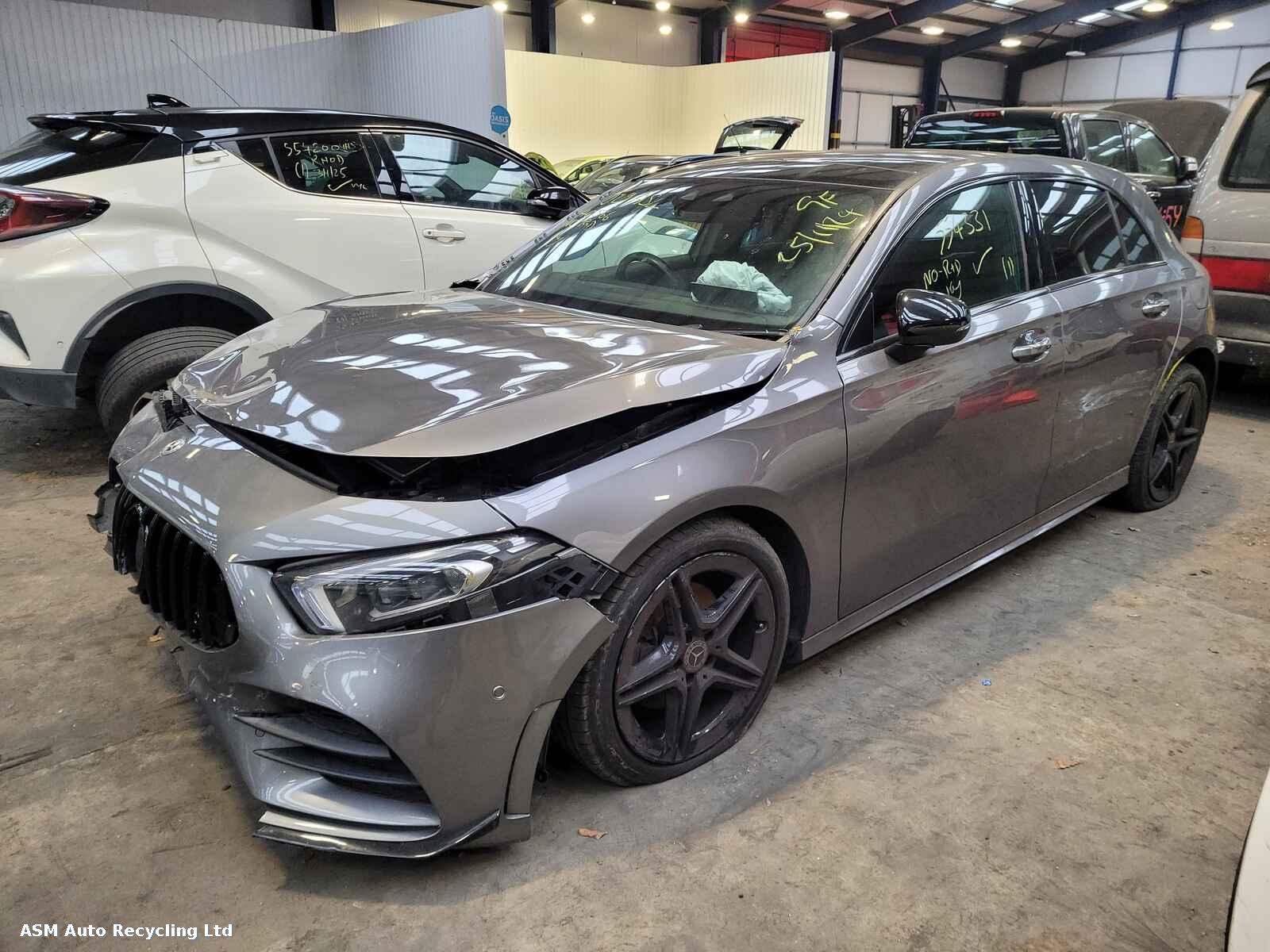 View Auto part Mercedes A Class 2019 5 Door Hatchback Breaking