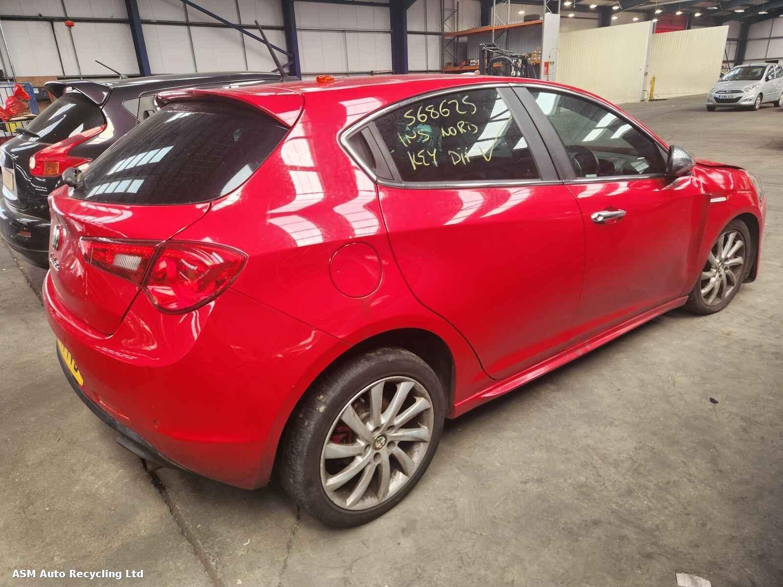 Alfa Romeo Giulietta 2014 5 Door Hatchback Breaking View Auto part Alfa Romeo Giulietta 2014 5 Door Hatchback Breaking