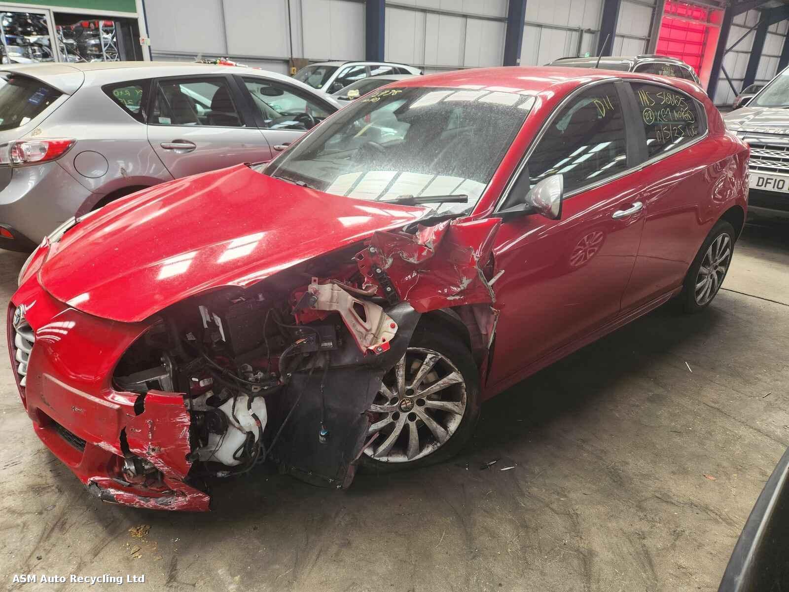 Alfa Romeo Giulietta 2014 5 Door Hatchback Breaking View Auto part Alfa Romeo Giulietta 2014 5 Door Hatchback Breaking