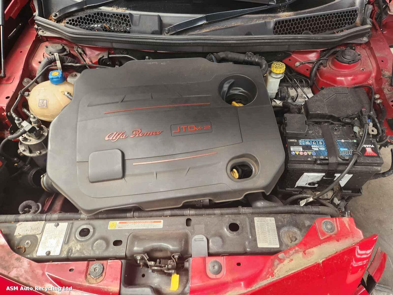 Alfa Romeo Giulietta 2014 5 Door Hatchback Breaking View Auto part Alfa Romeo Giulietta 2014 5 Door Hatchback Breaking