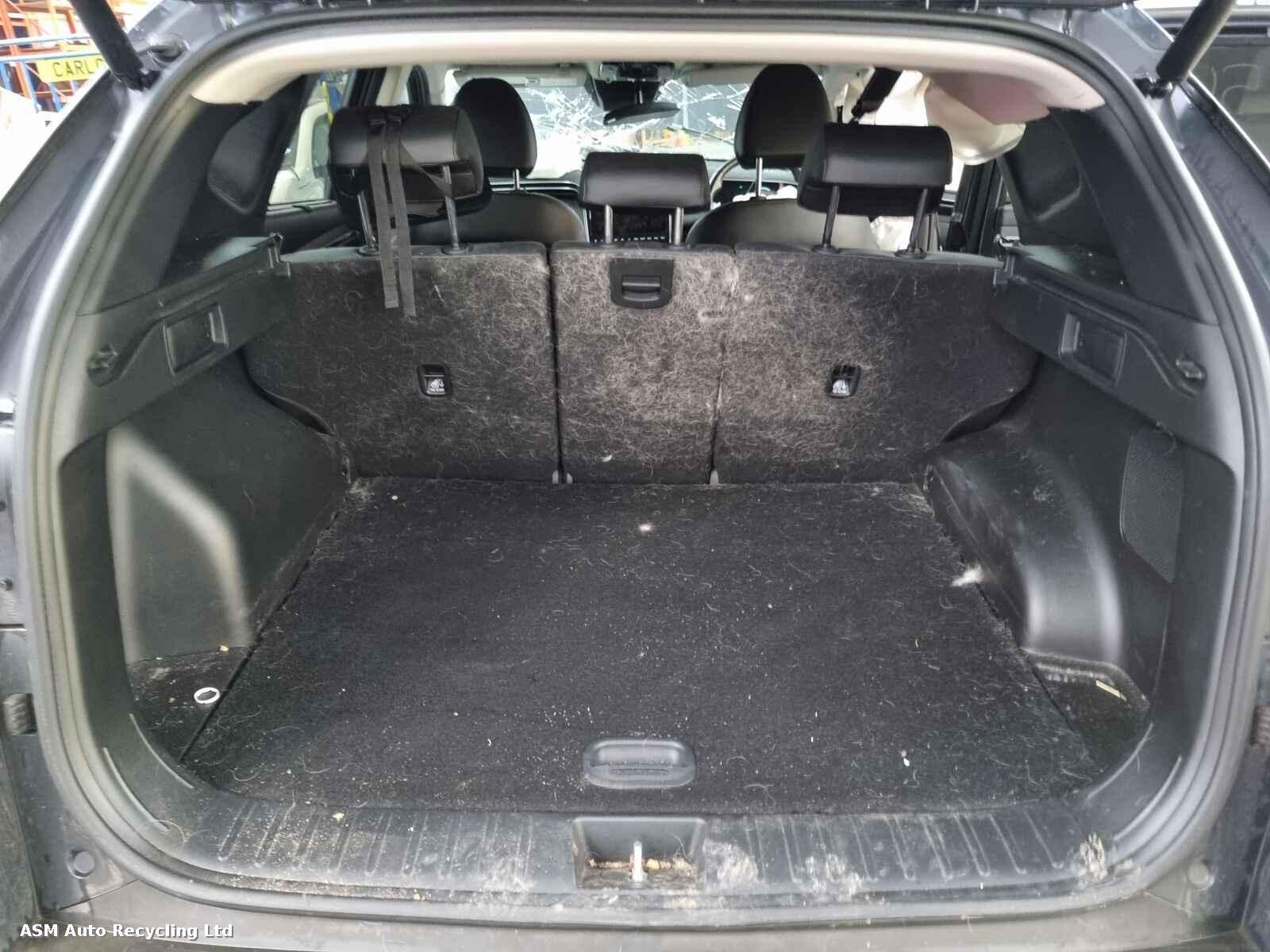 View Auto part Hyundai Tucson 2021 5 Door Estate Breaking