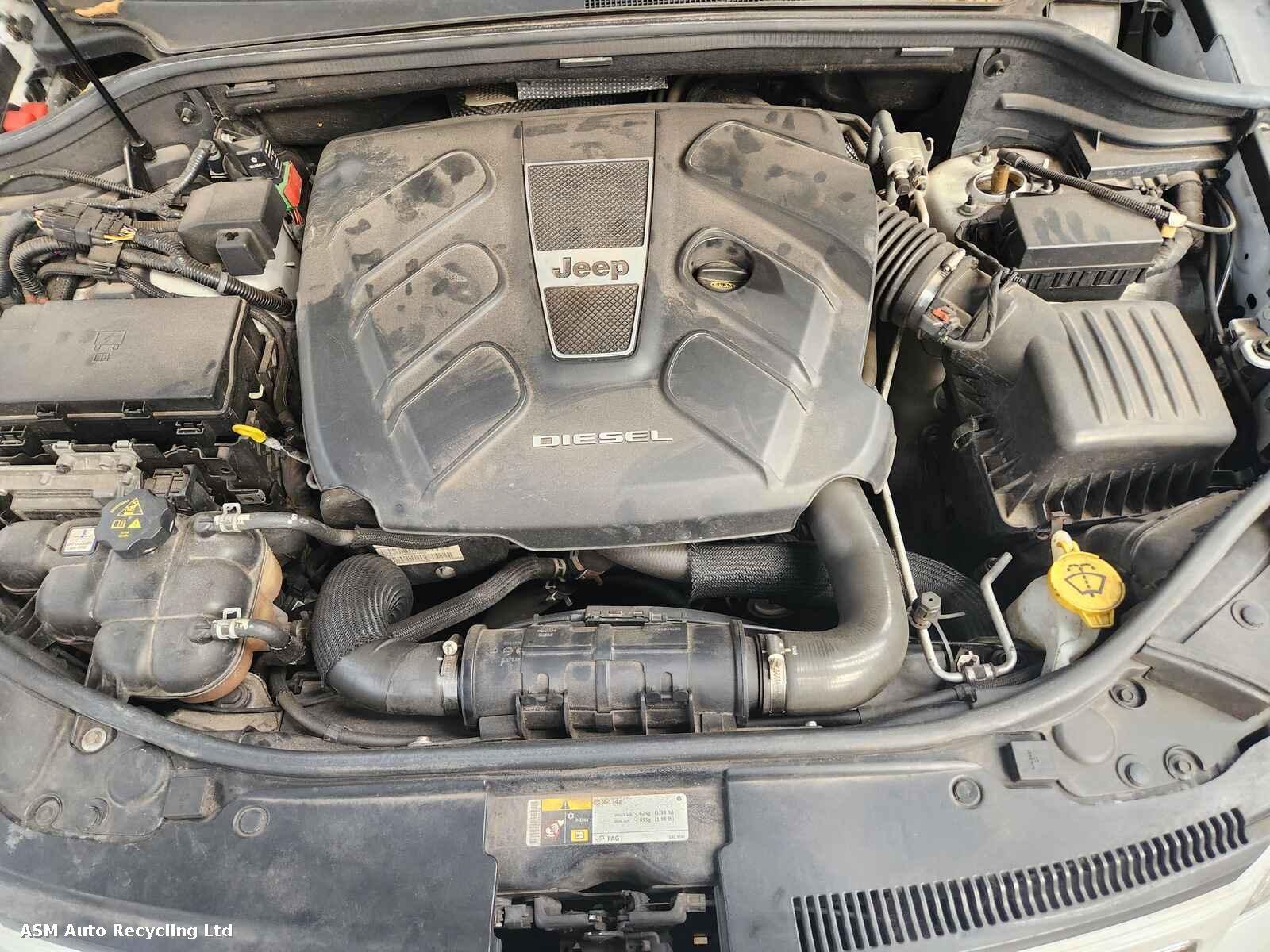 View Auto part Jeep Grand Cherokee 2017 5 Door Estate Breaking