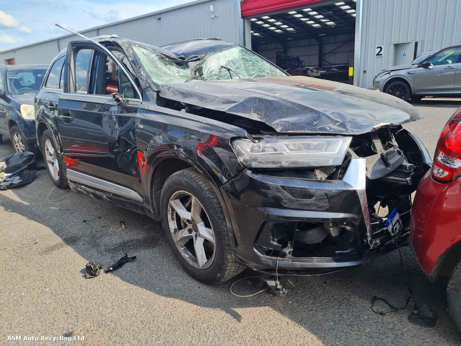 Image for a Audi Q7 2016 5 Door Estate Breaking