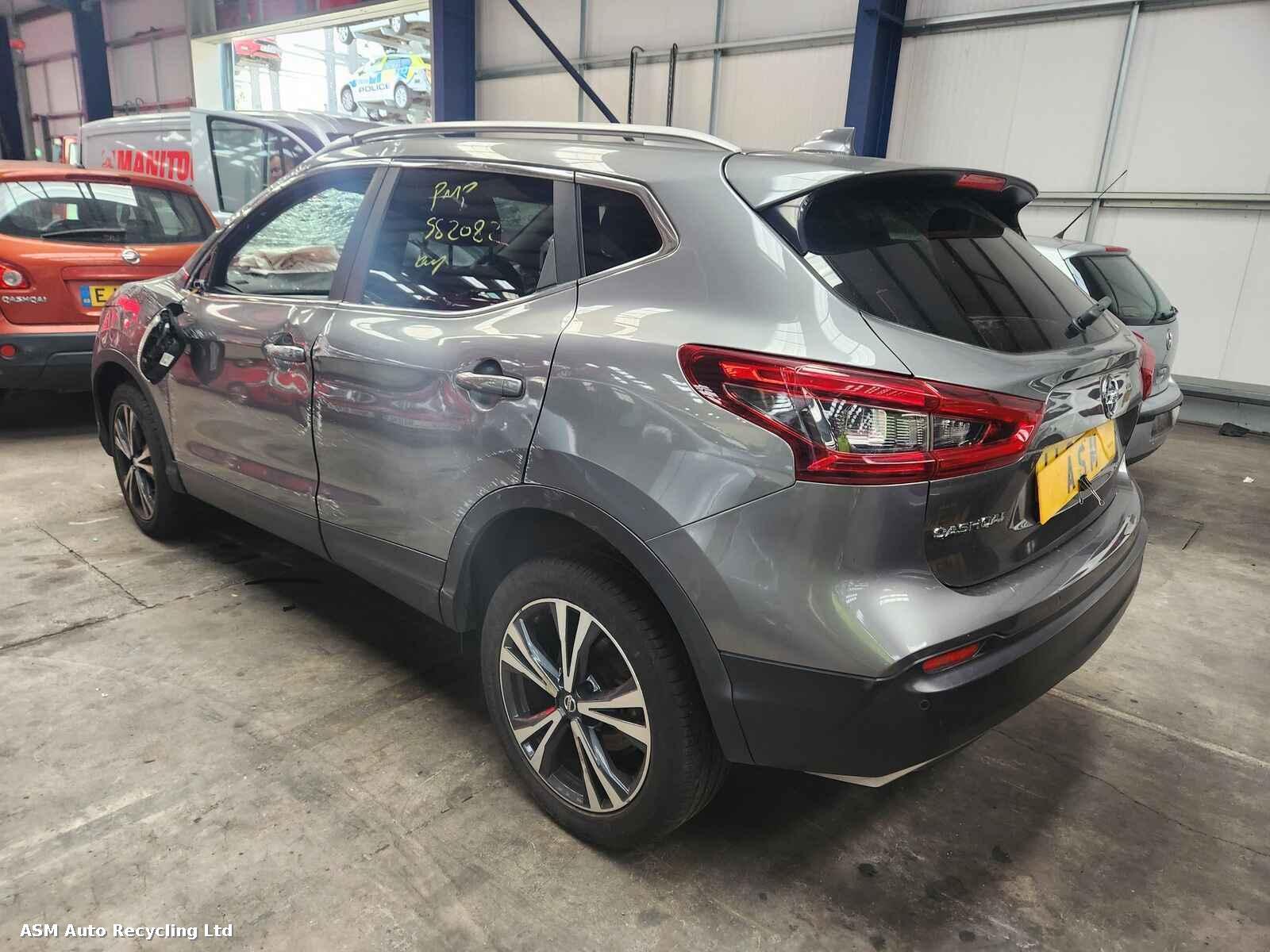 Nissan Qashqai 2017 5 Door Hatchback Breaking View Auto part Nissan Qashqai 2017 5 Door Hatchback Breaking