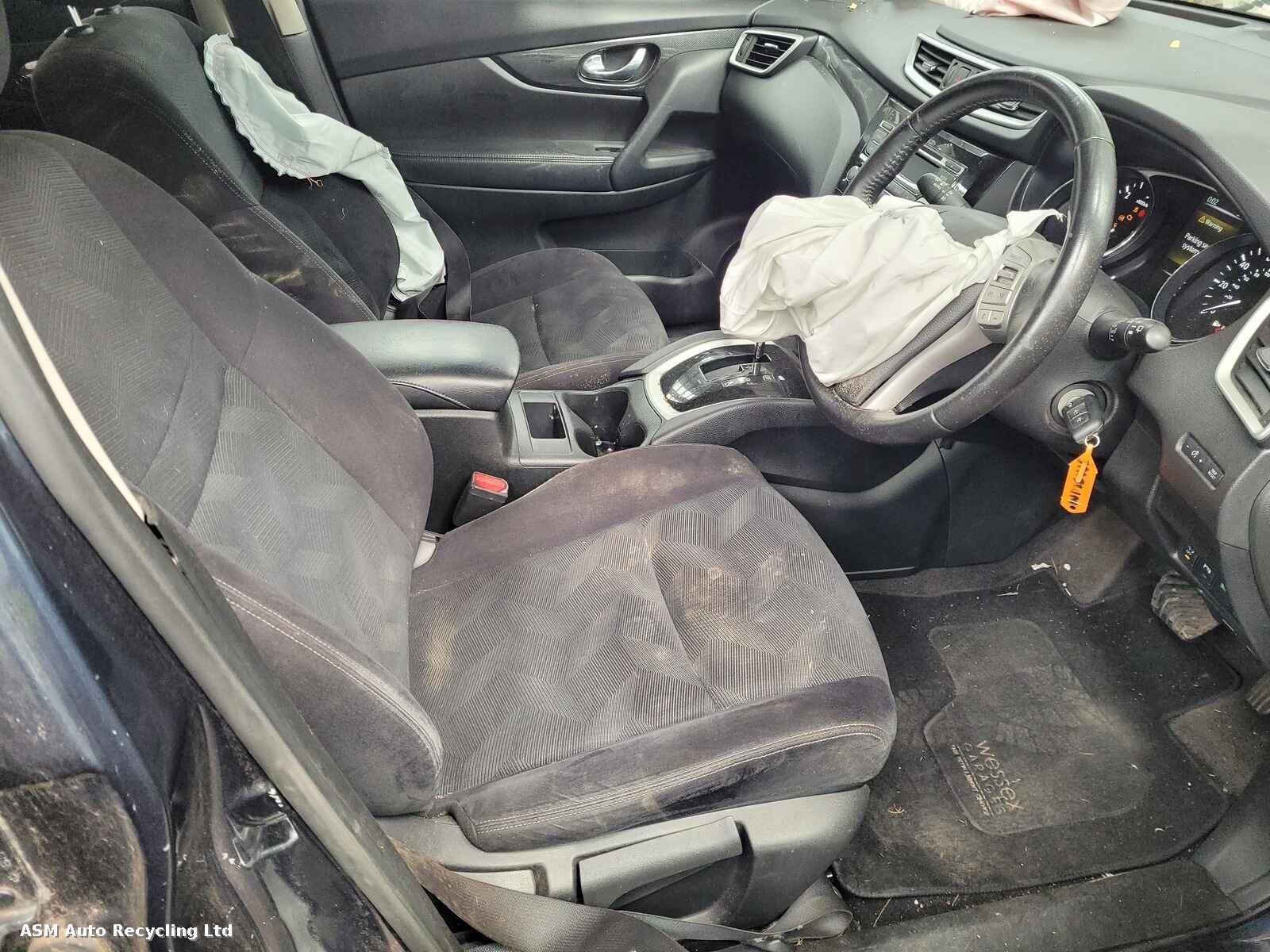 Nissan X Trail 2016 5 Door Estate Breaking View Auto part Nissan X Trail 2016 5 Door Estate Breaking