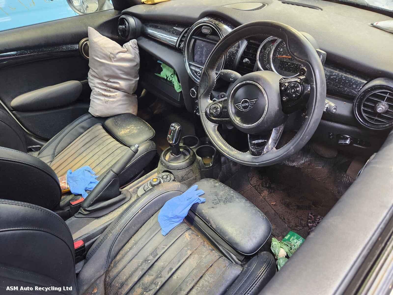 View Auto part Mini (bmw) Mini 2018 5 Door Hatchback Breaking