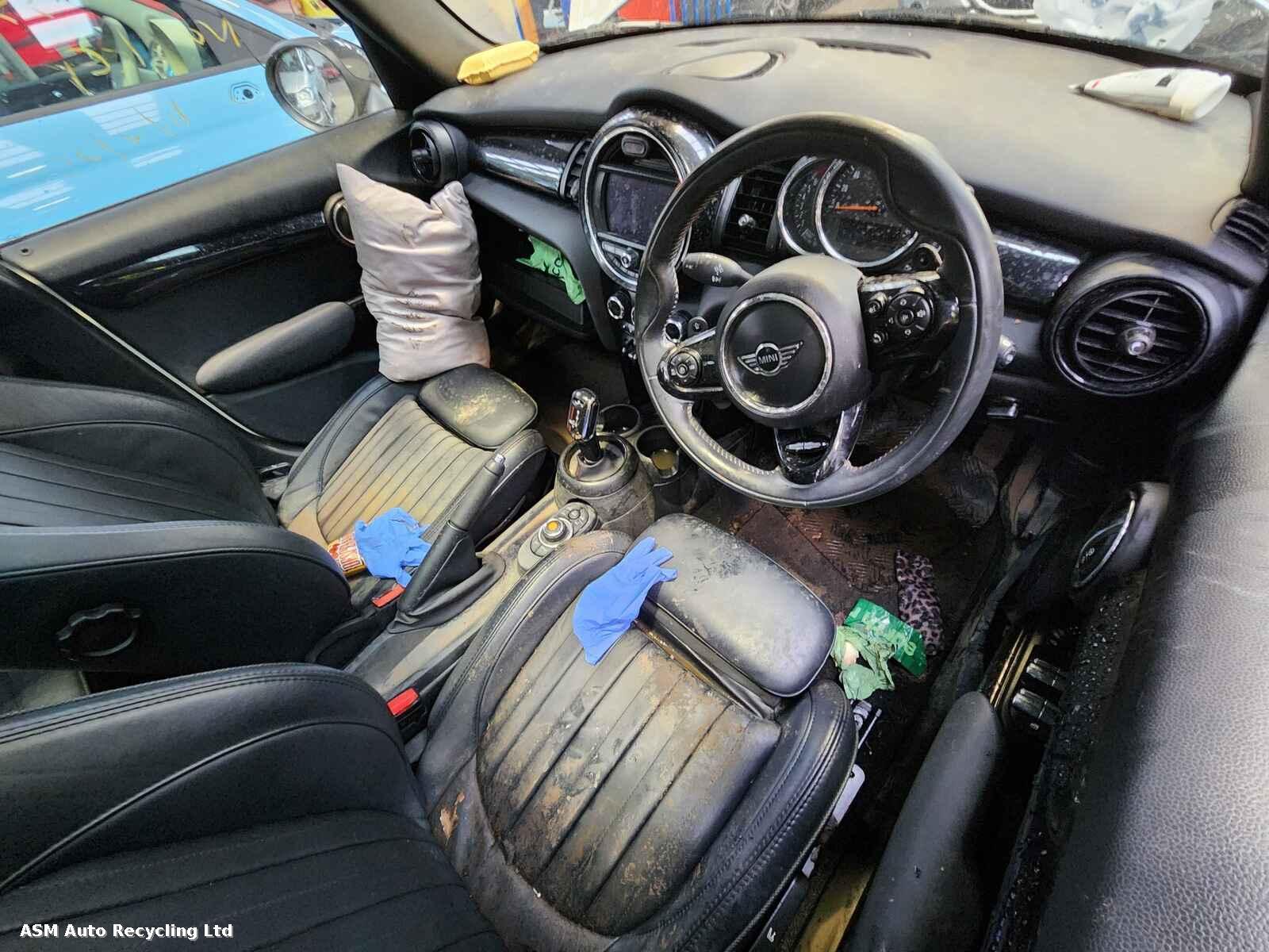 View Auto part Mini (bmw) Mini 2018 5 Door Hatchback Breaking