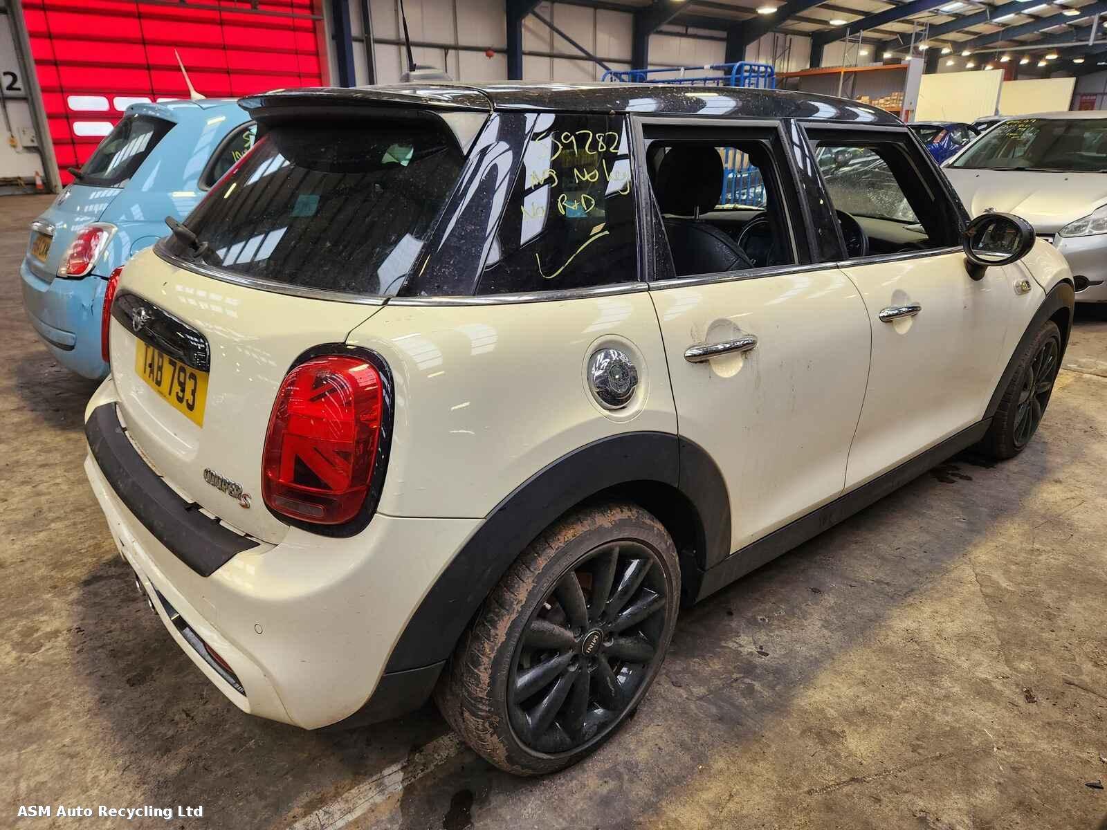 View Auto part Mini (bmw) Mini 2018 5 Door Hatchback Breaking