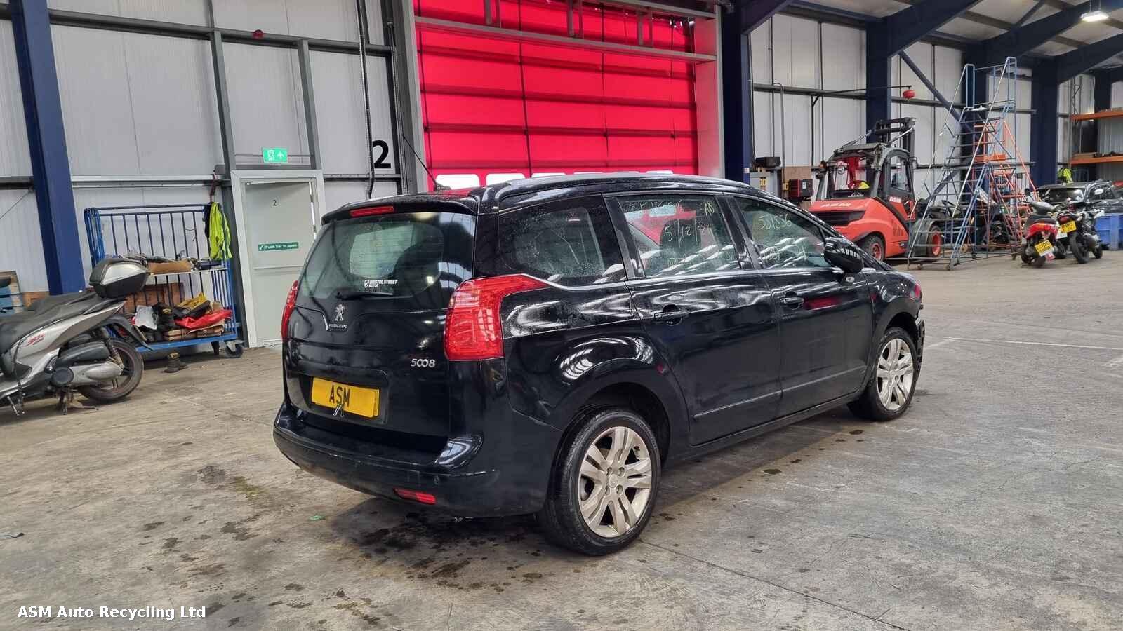 Peugeot 5008 2015 5 Door Mpv Breaking View Auto part Peugeot 5008 2015 5 Door Mpv Breaking