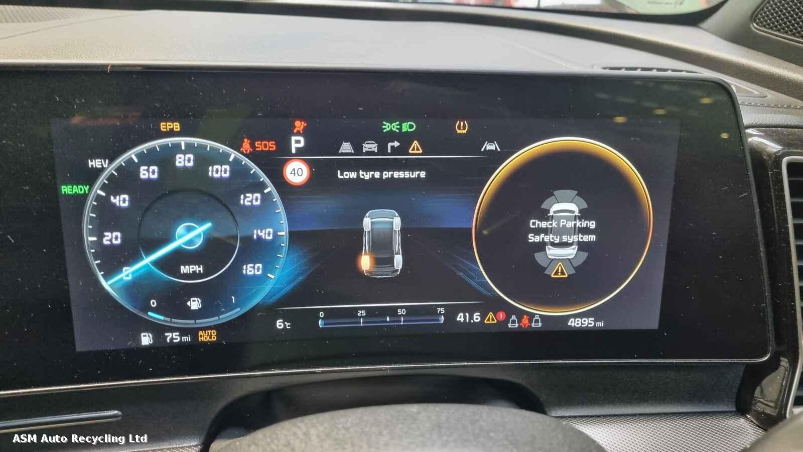 Kia Sportage 2024 5 Door Estate Breaking View Auto part Kia Sportage 2024 5 Door Estate Breaking