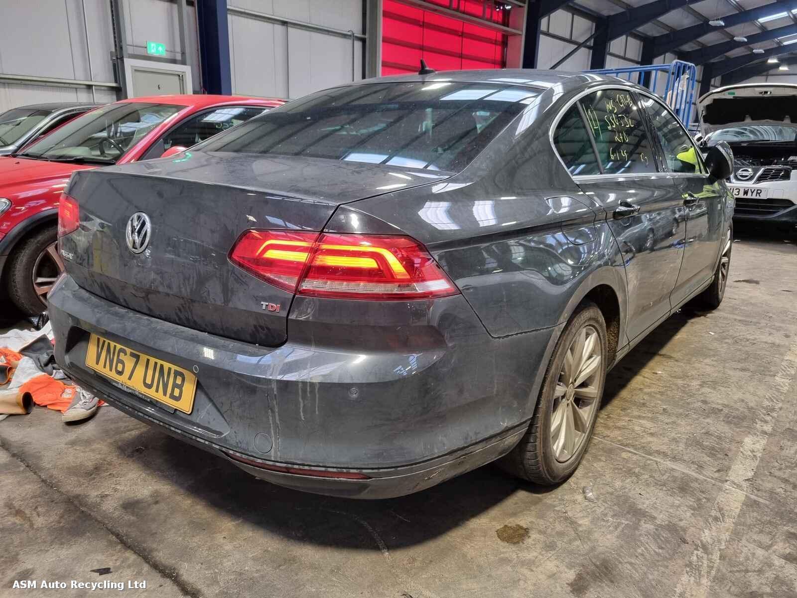 Volkswagen Passat 2017 4 Door Saloon Breaking View Auto part Volkswagen Passat 2017 4 Door Saloon Breaking