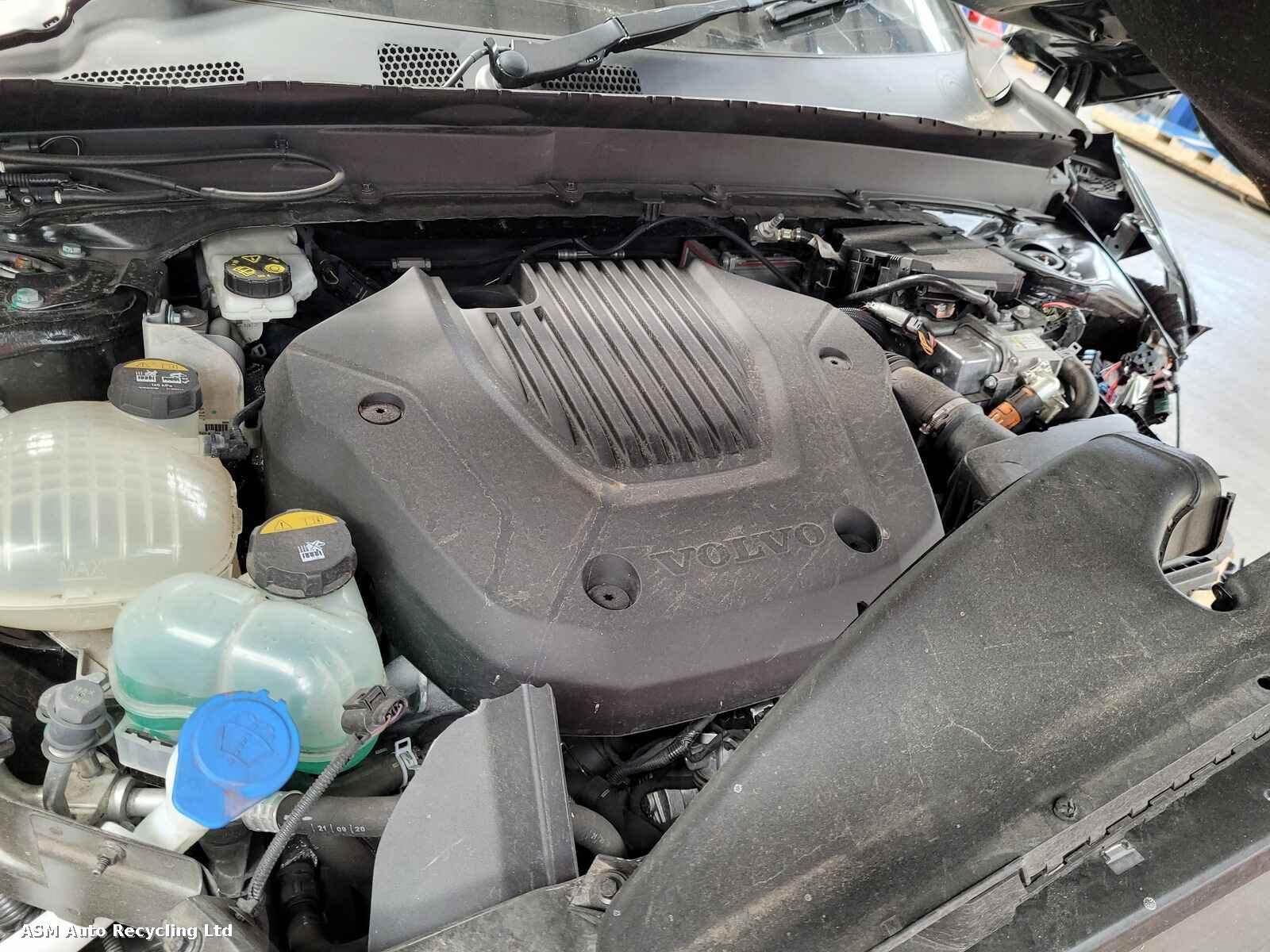 View Auto part Volvo Xc40 2021 5 Door Estate Breaking