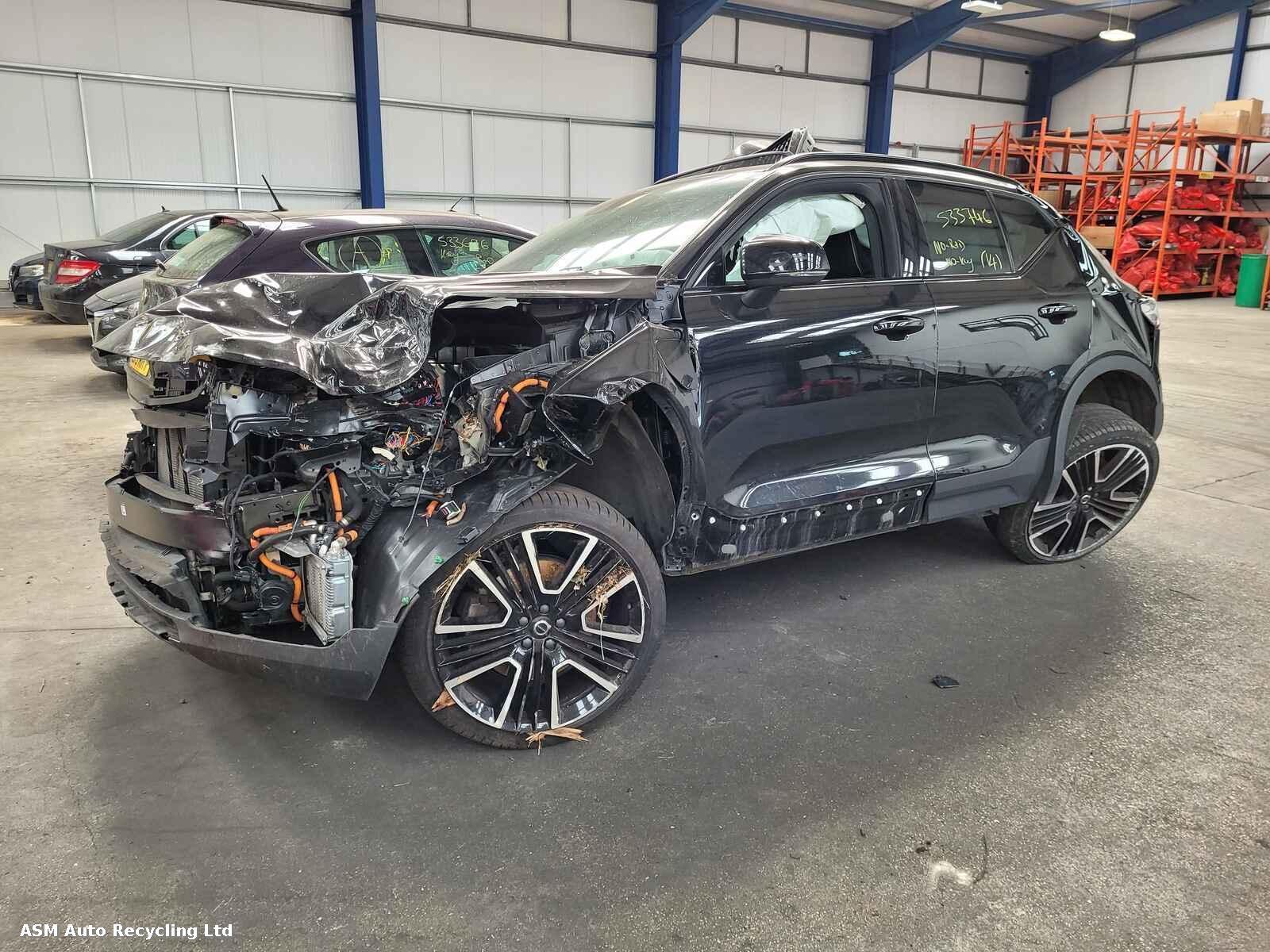 View Auto part Volvo Xc40 2021 5 Door Estate Breaking