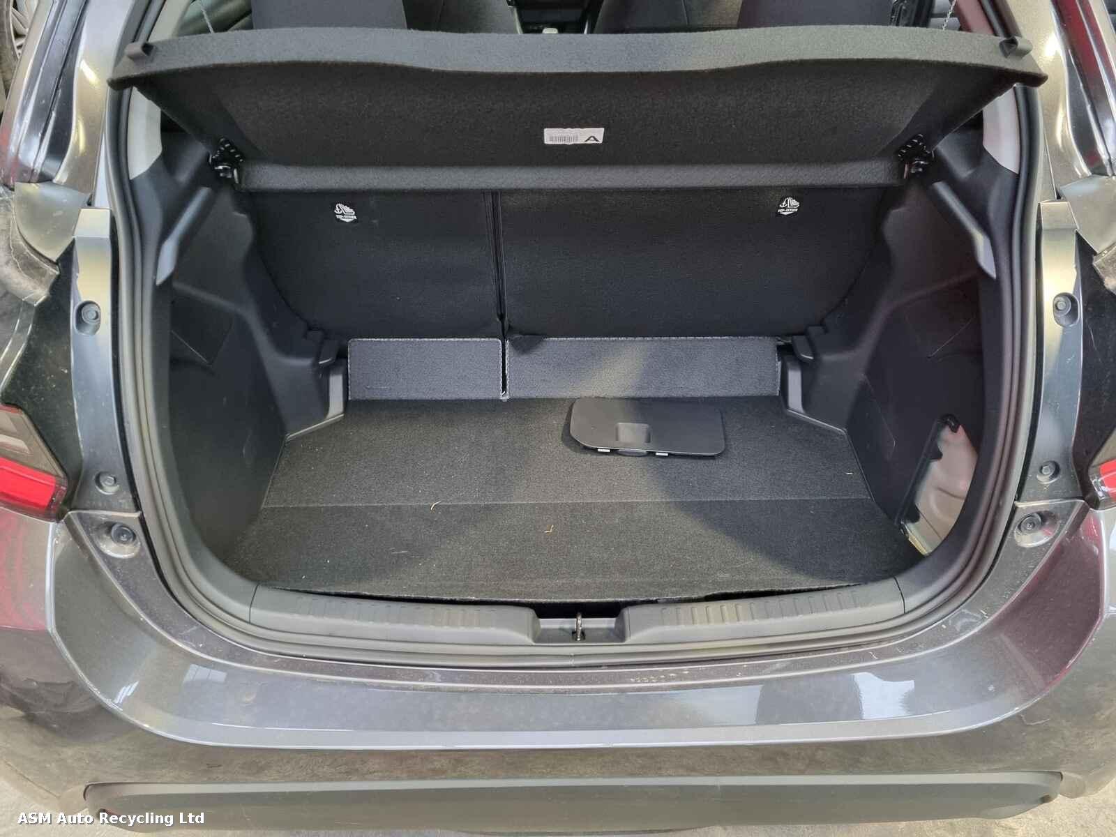 View Auto part Toyota Yaris 2024 5 Door Hatchback Breaking