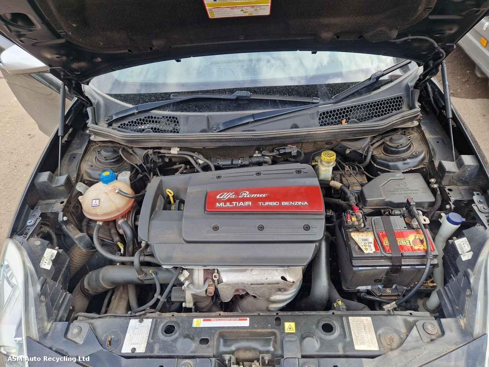 View Auto part Alfa Romeo Giulietta 2014 5 Door Hatchback Breaking