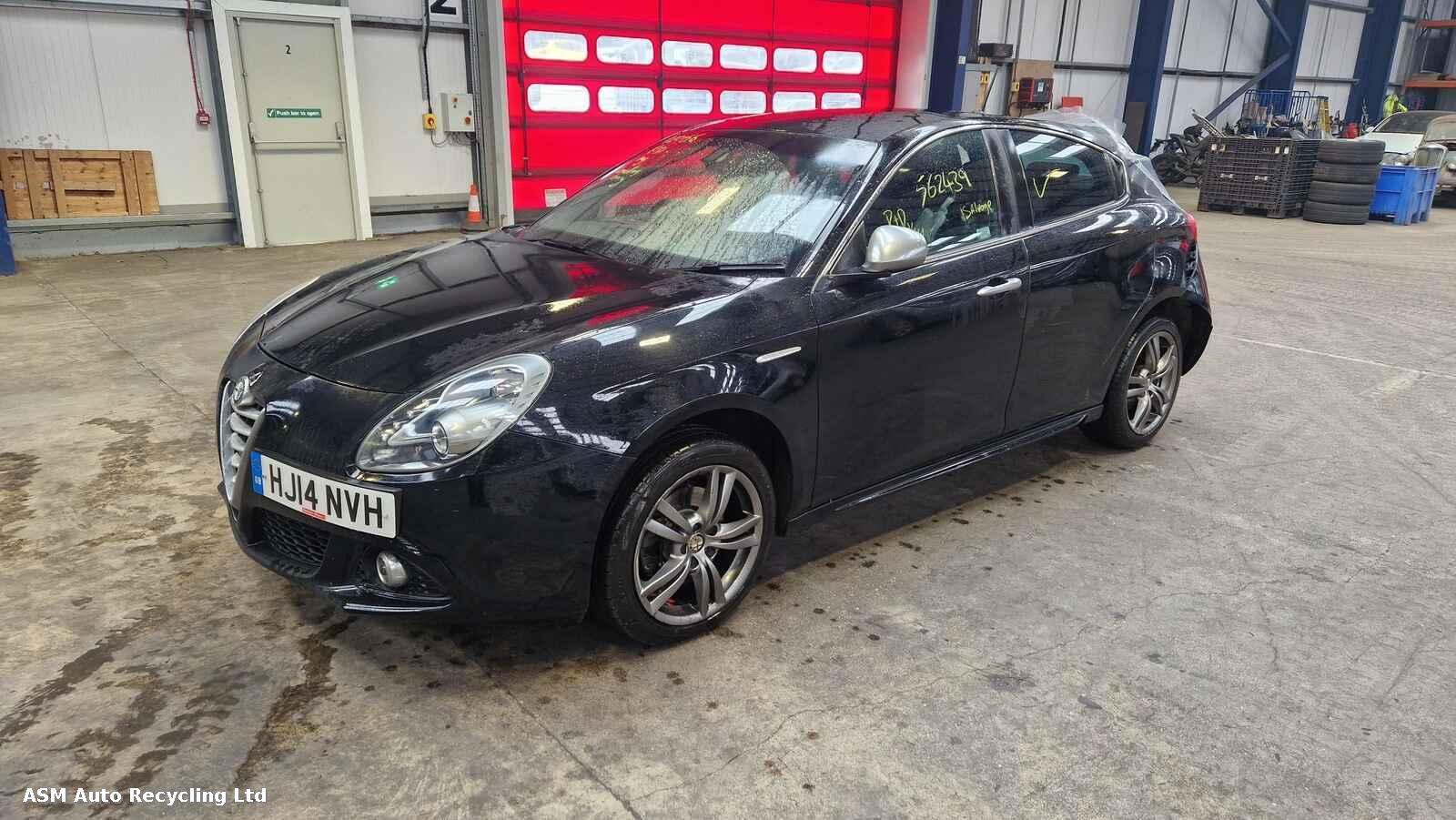 View Auto part Alfa Romeo Giulietta 2014 5 Door Hatchback Breaking