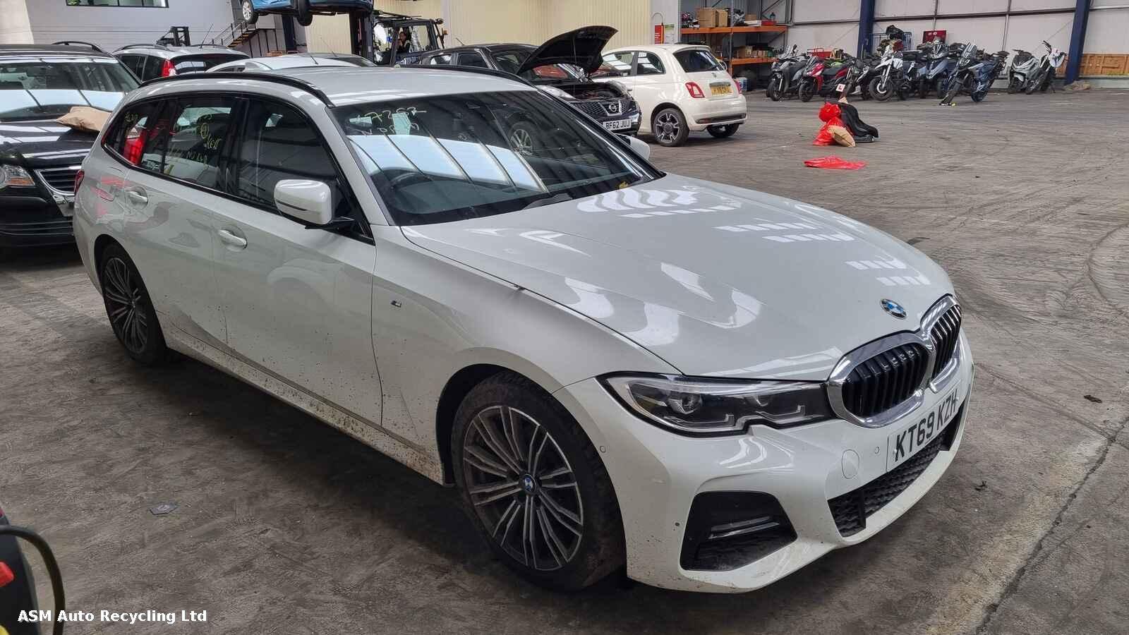 Image for a Bmw 3 Series 2019 5 Door Estate Breaking
