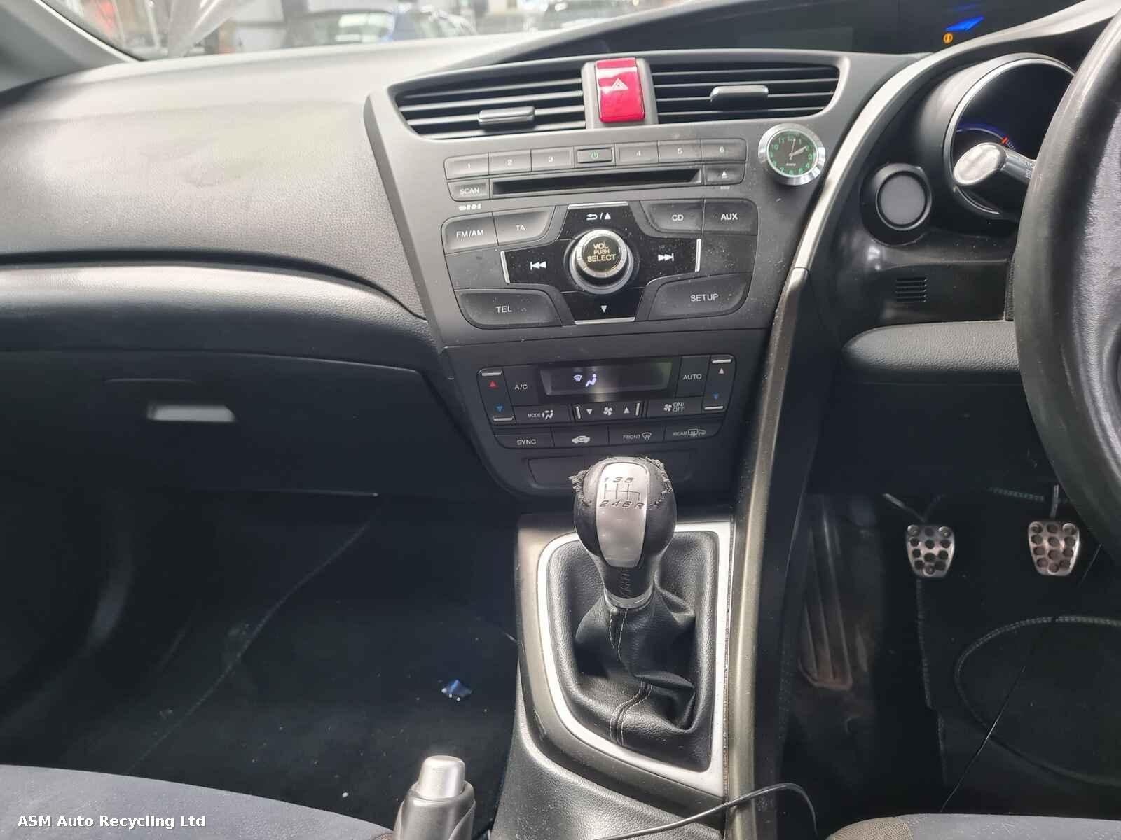 View Auto part Honda Civic 2012 5 Door Hatchback Breaking
