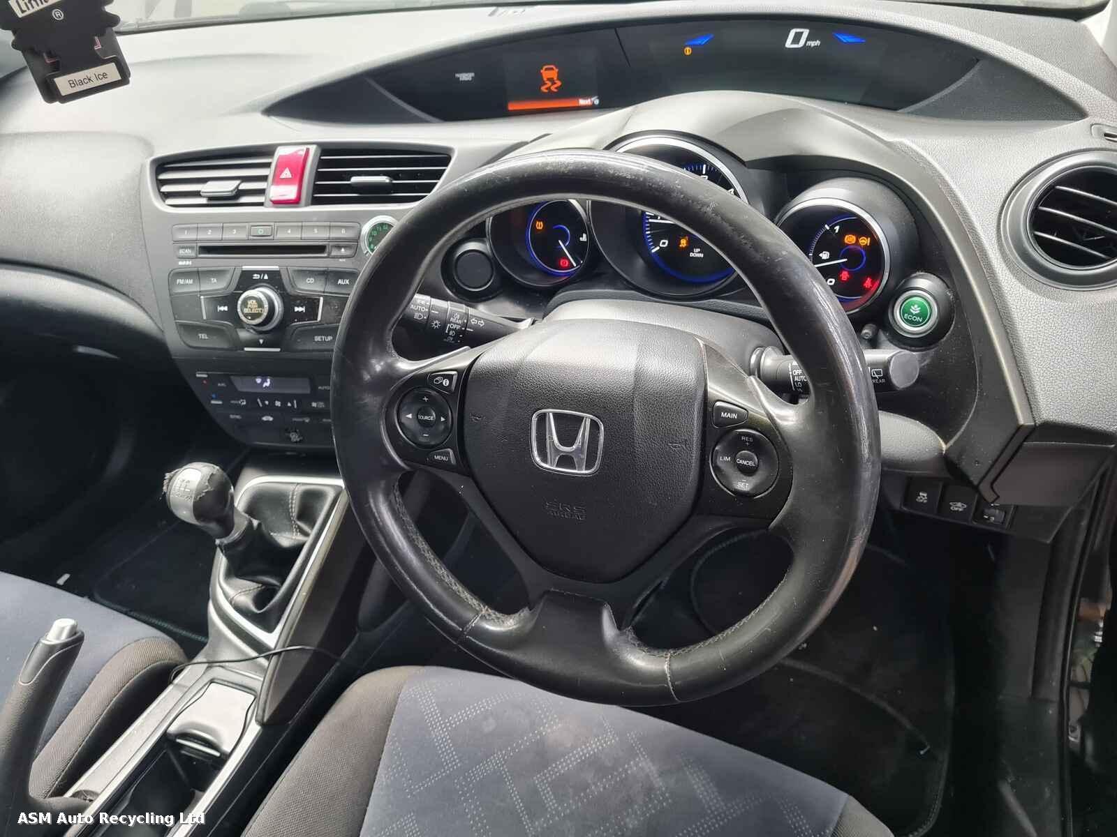 View Auto part Honda Civic 2012 5 Door Hatchback Breaking