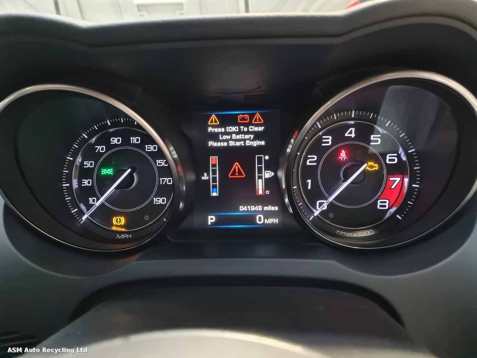 View Auto part Jaguar F Type 2014 2 Door Coupe Breaking