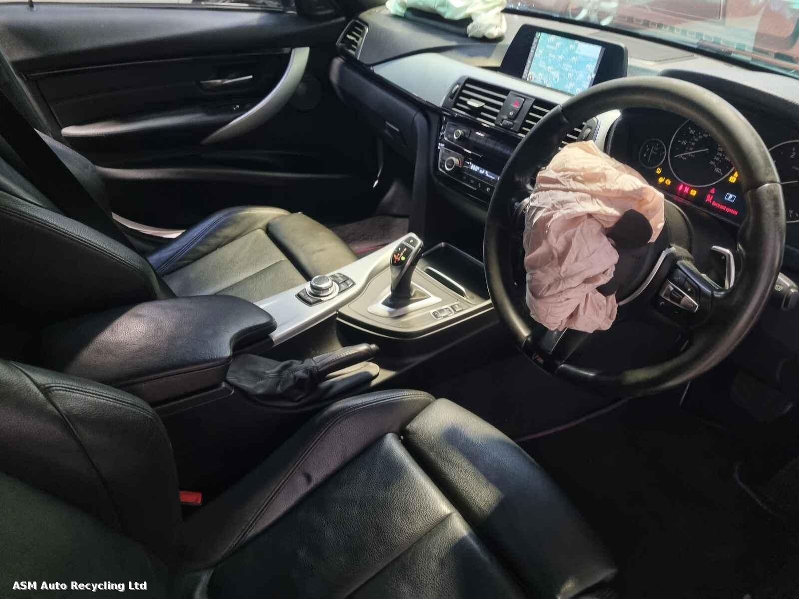 View Auto part Bmw 3 Series 2016 4 Door Saloon Breaking