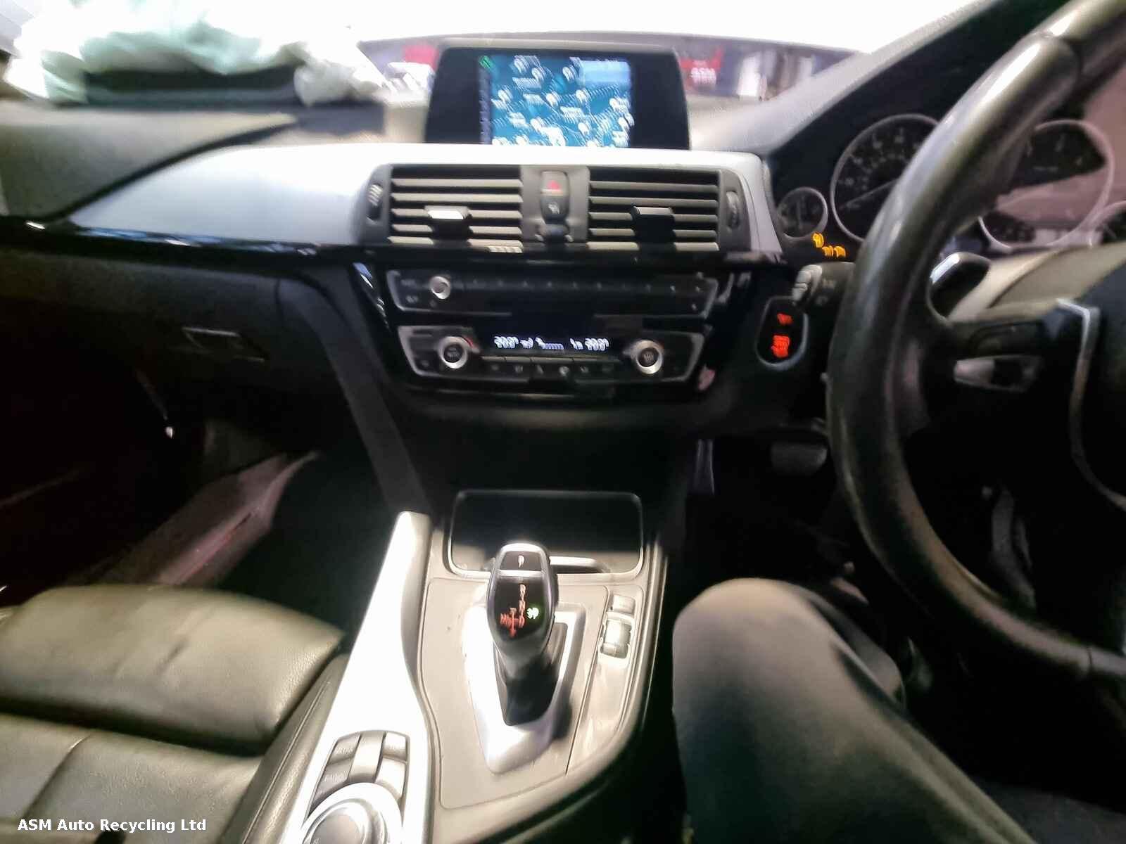 View Auto part Bmw 3 Series 2016 4 Door Saloon Breaking