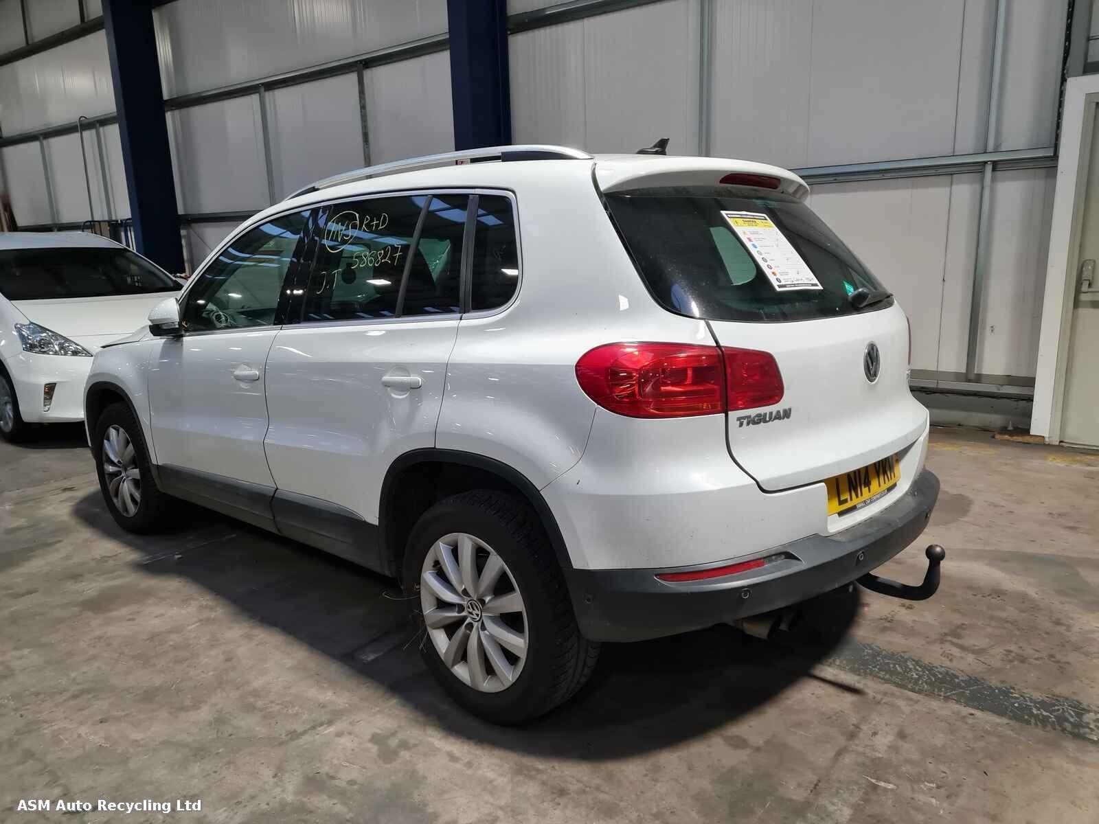 View Auto part Volkswagen Tiguan 2014 5 Door Estate Breaking