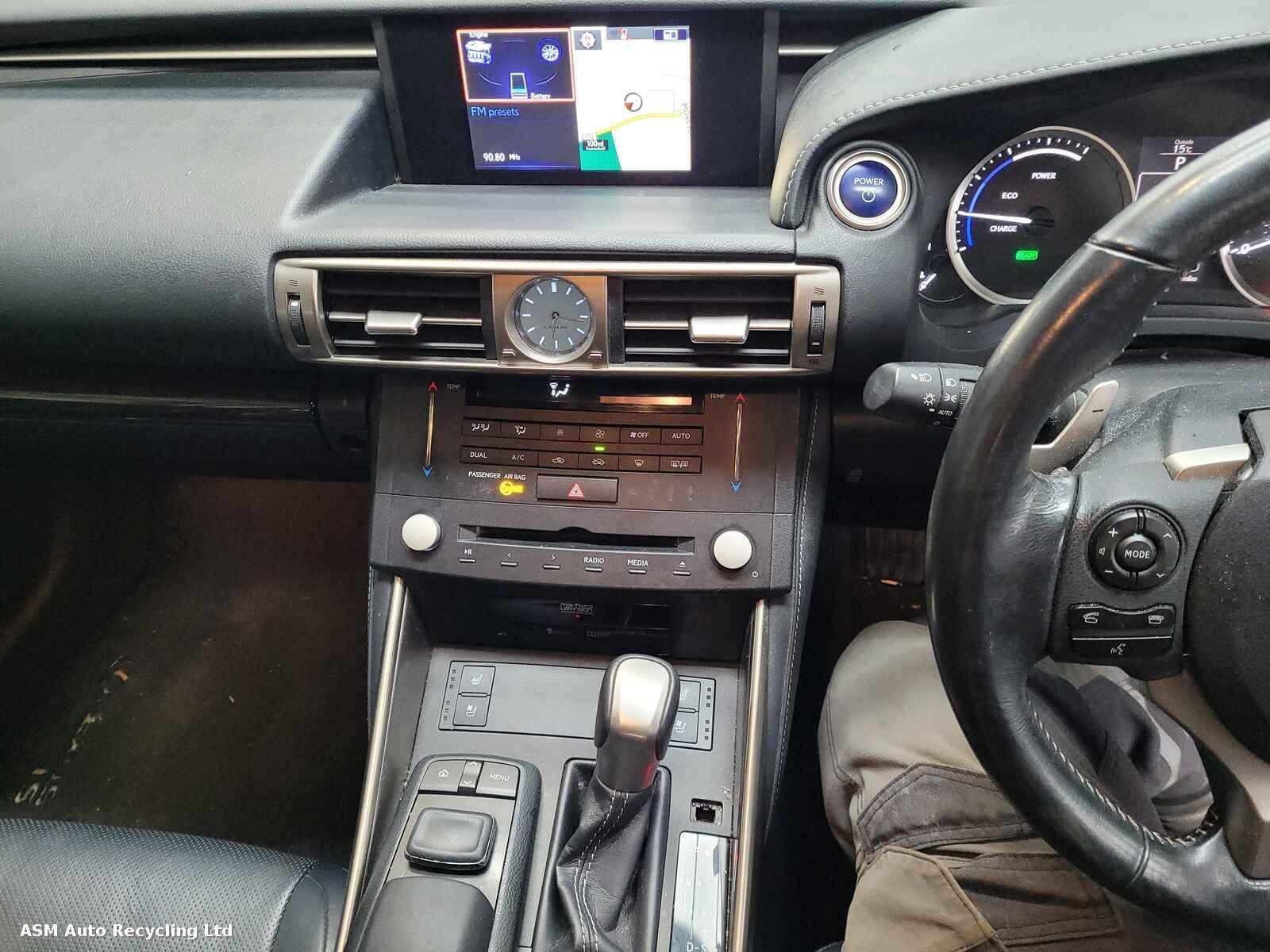 Lexus Is Series 2015 4 Door Saloon Breaking View Auto part Lexus Is Series 2015 4 Door Saloon Breaking