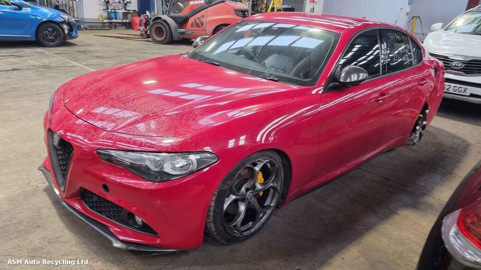 View Auto part Alfa Romeo Giulia 2017 4 Door Saloon Breaking