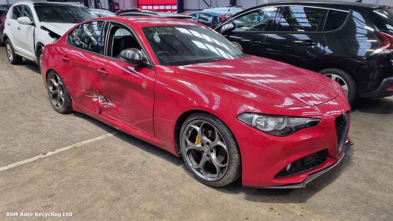 Image for a Alfa Romeo Giulia 2017 4 Door Saloon Breaking