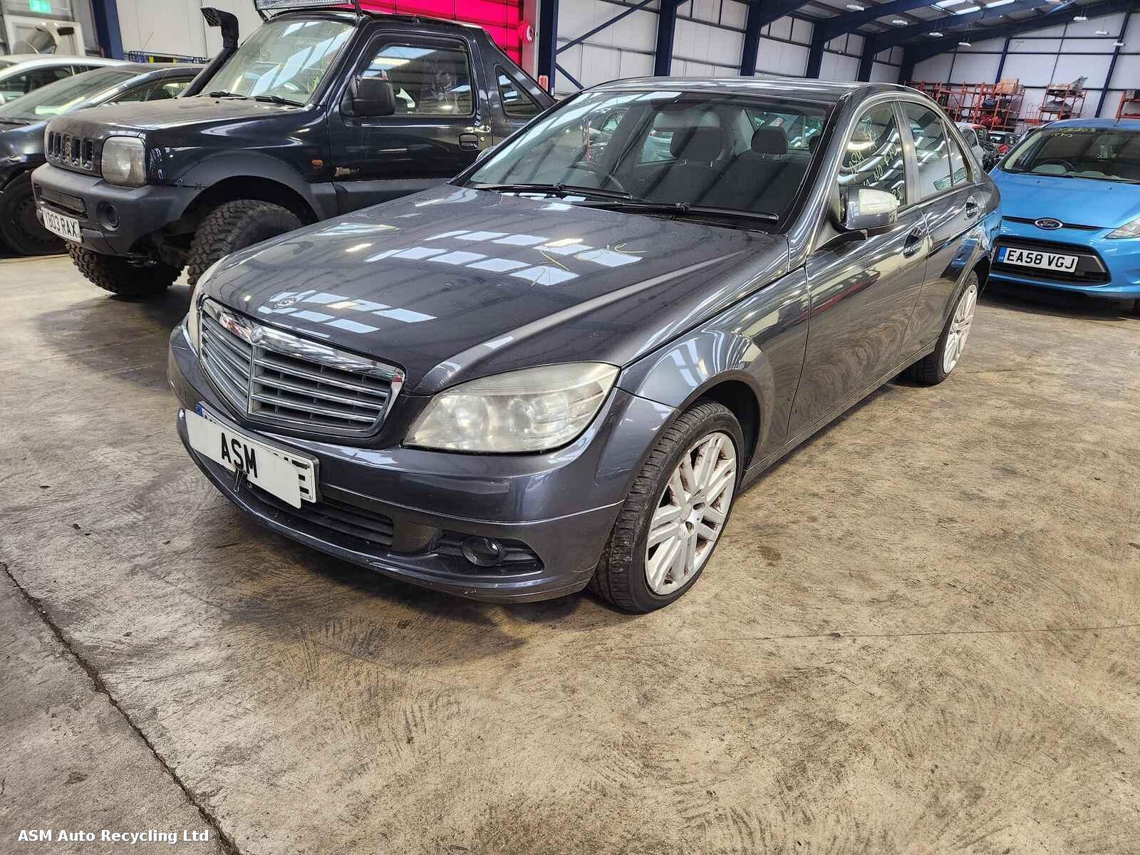 View Auto part Mercedes C Class 2008 4 Door Saloon Breaking