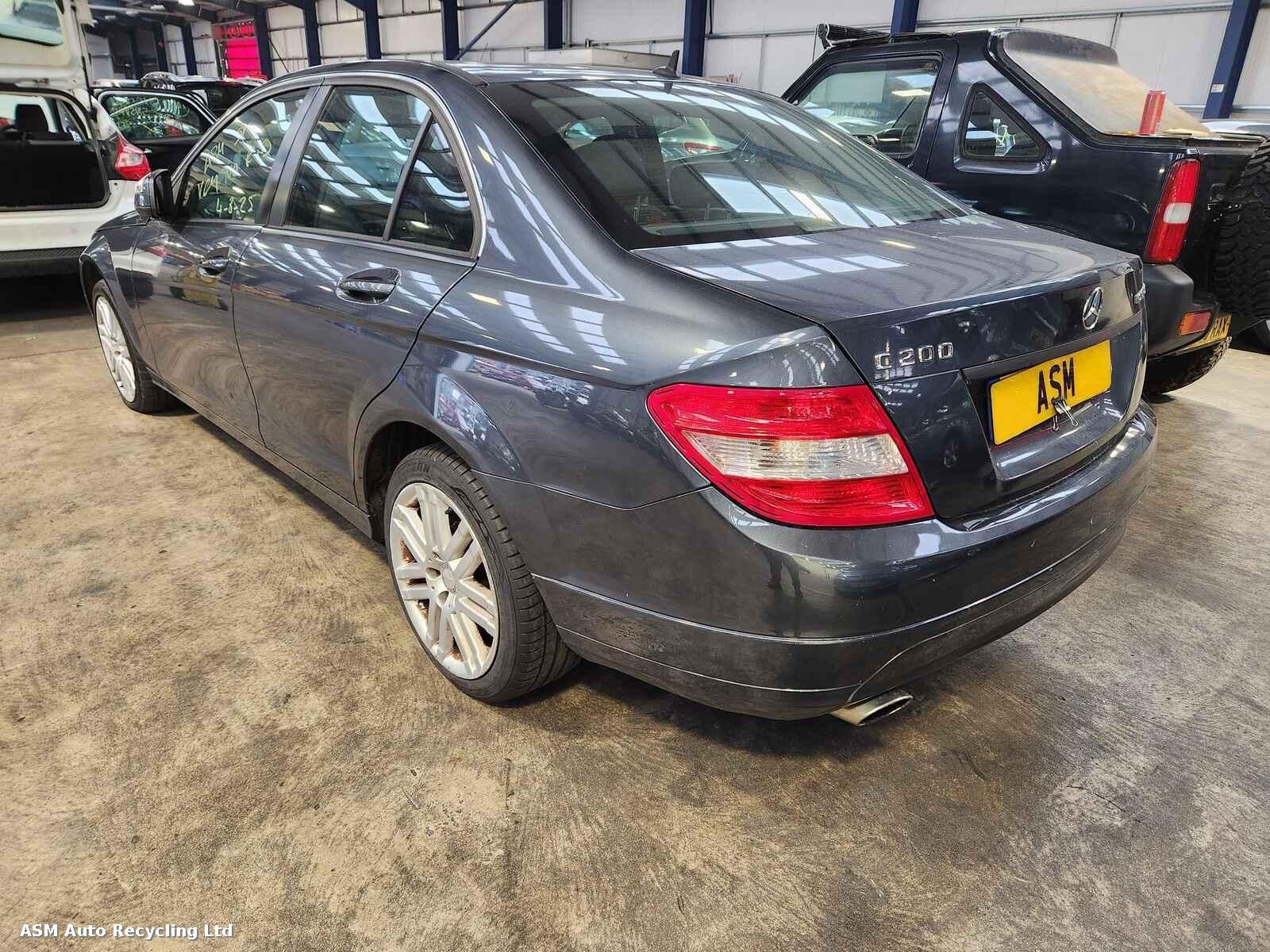 View Auto part Mercedes C Class 2008 4 Door Saloon Breaking